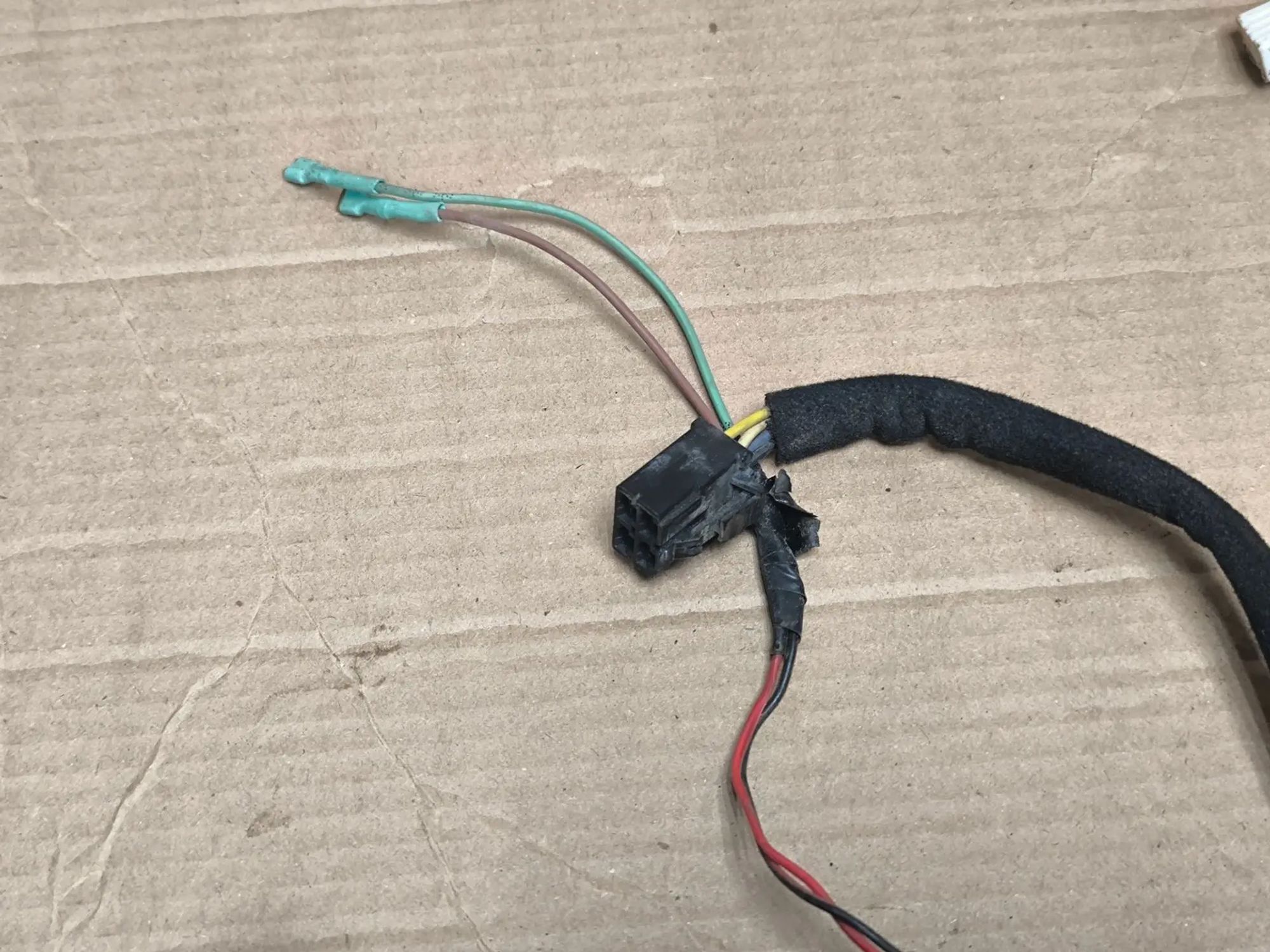 https://ycs.partsauto.market/partsauto-images/thmbs/userImages/d89d66a30f14dbad161fb7a986aa0fe5/part/18a56b5a-e7ed-4fcc-8021-7aaab28f2c29_1784909166725.jpg