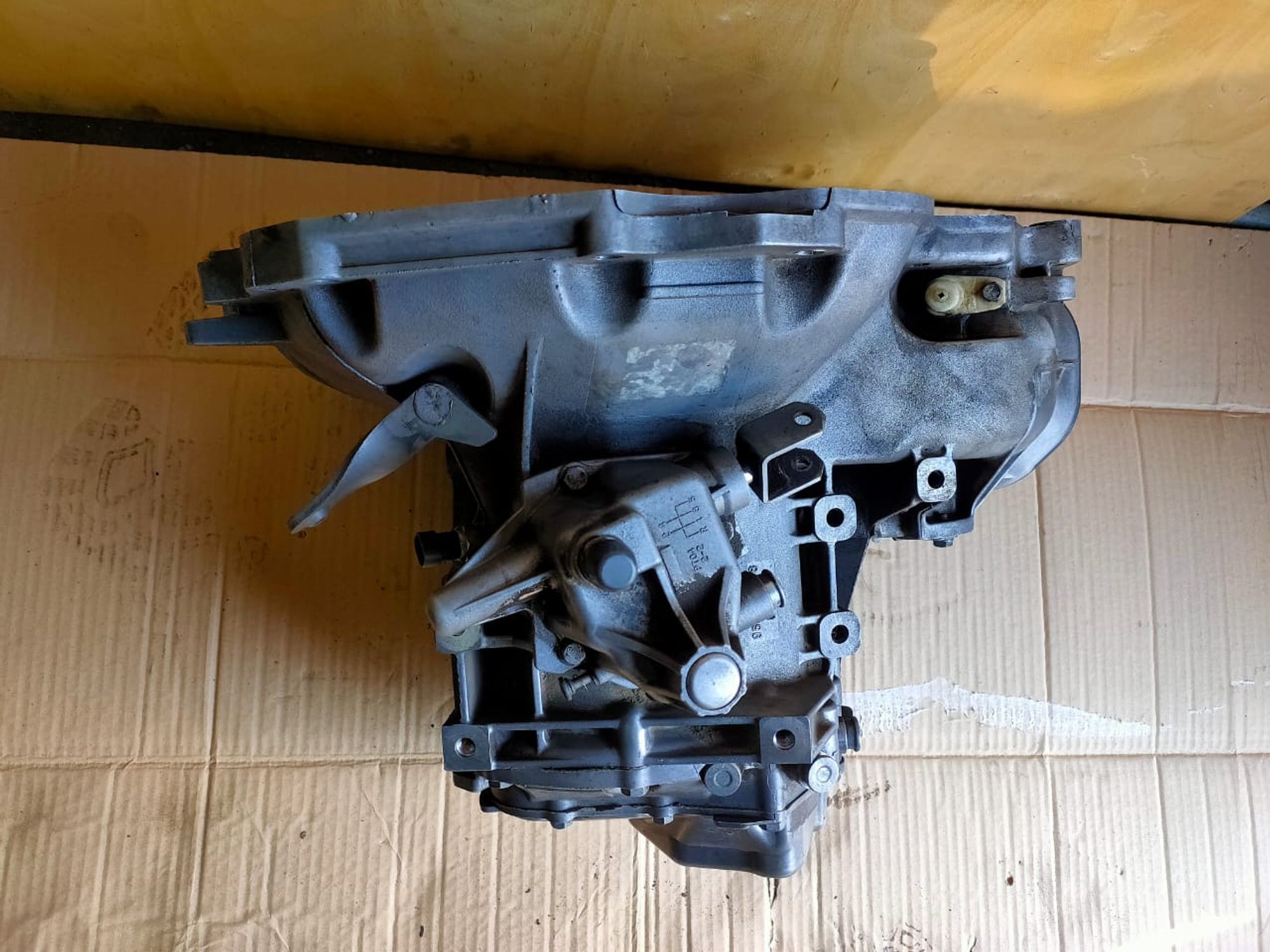 https://ycs.partsauto.market/partsauto-images/thmbs/userImages/d89d66a30f14dbad161fb7a986aa0fe5/part/18e2f205-afc2-4ce6-aec1-97dde50470a4_1718851259712.jpg
