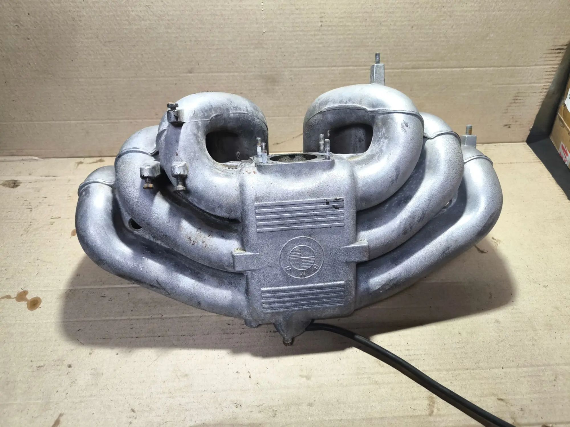 https://ycs.partsauto.market/partsauto-images/thmbs/userImages/d89d66a30f14dbad161fb7a986aa0fe5/part/19692efd-abbd-4ef5-abf2-68f6ddccf6f9_1783057054227.jpg
