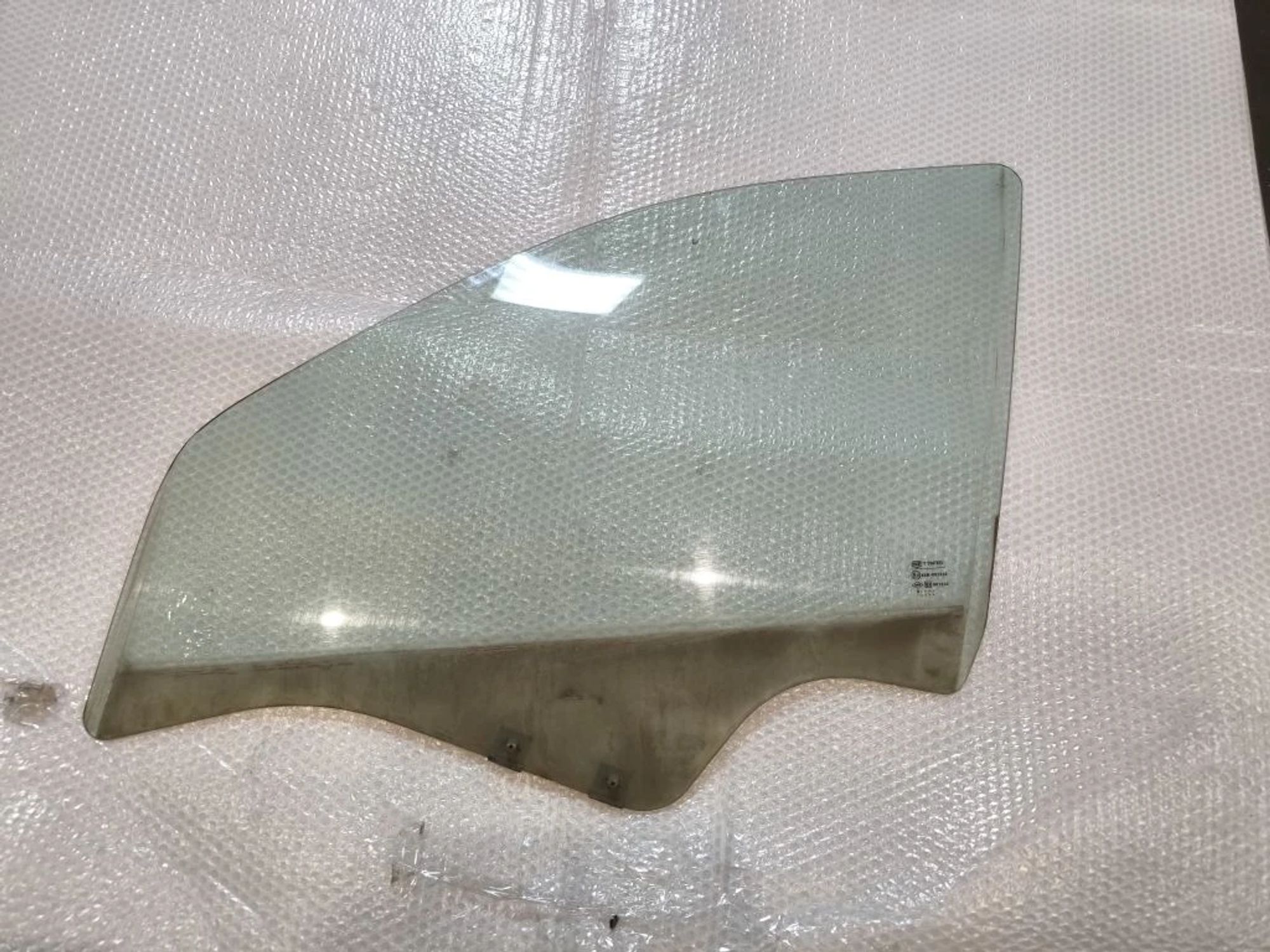 https://ycs.partsauto.market/partsauto-images/thmbs/userImages/d89d66a30f14dbad161fb7a986aa0fe5/part/1cd39bb5-4656-479e-afd2-53f270d7203a_1777959005148.jpg