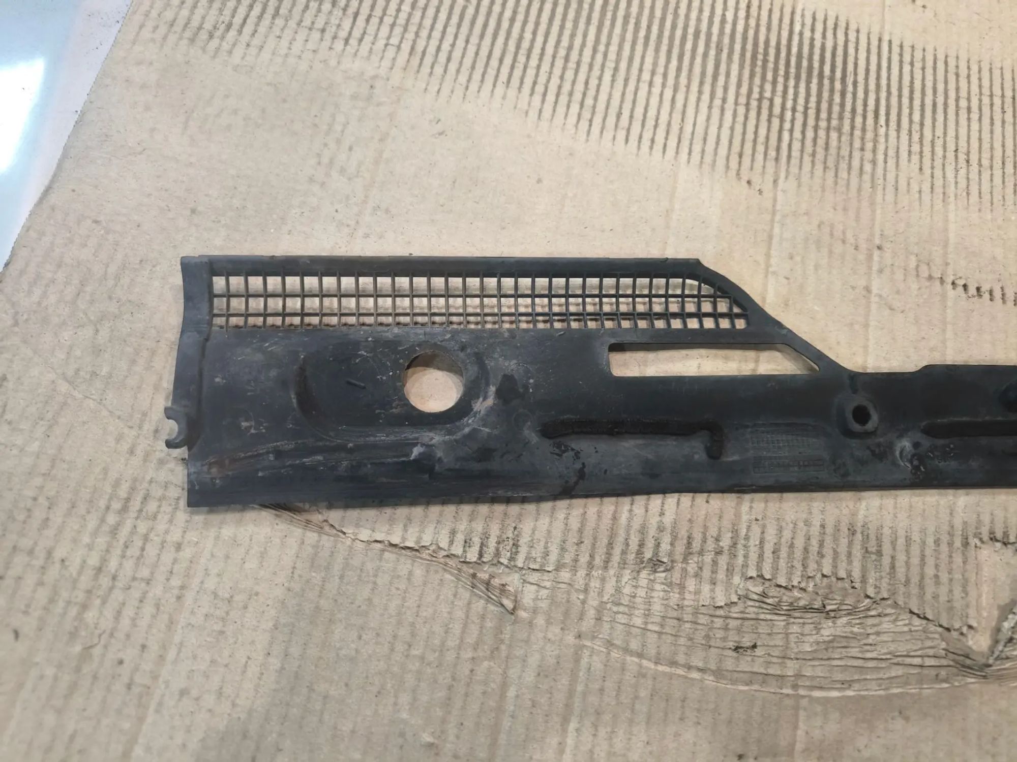 https://ycs.partsauto.market/partsauto-images/thmbs/userImages/d89d66a30f14dbad161fb7a986aa0fe5/part/1ef9772b-3818-4e9a-9f82-bd863f8755b6_1782407380612.jpg