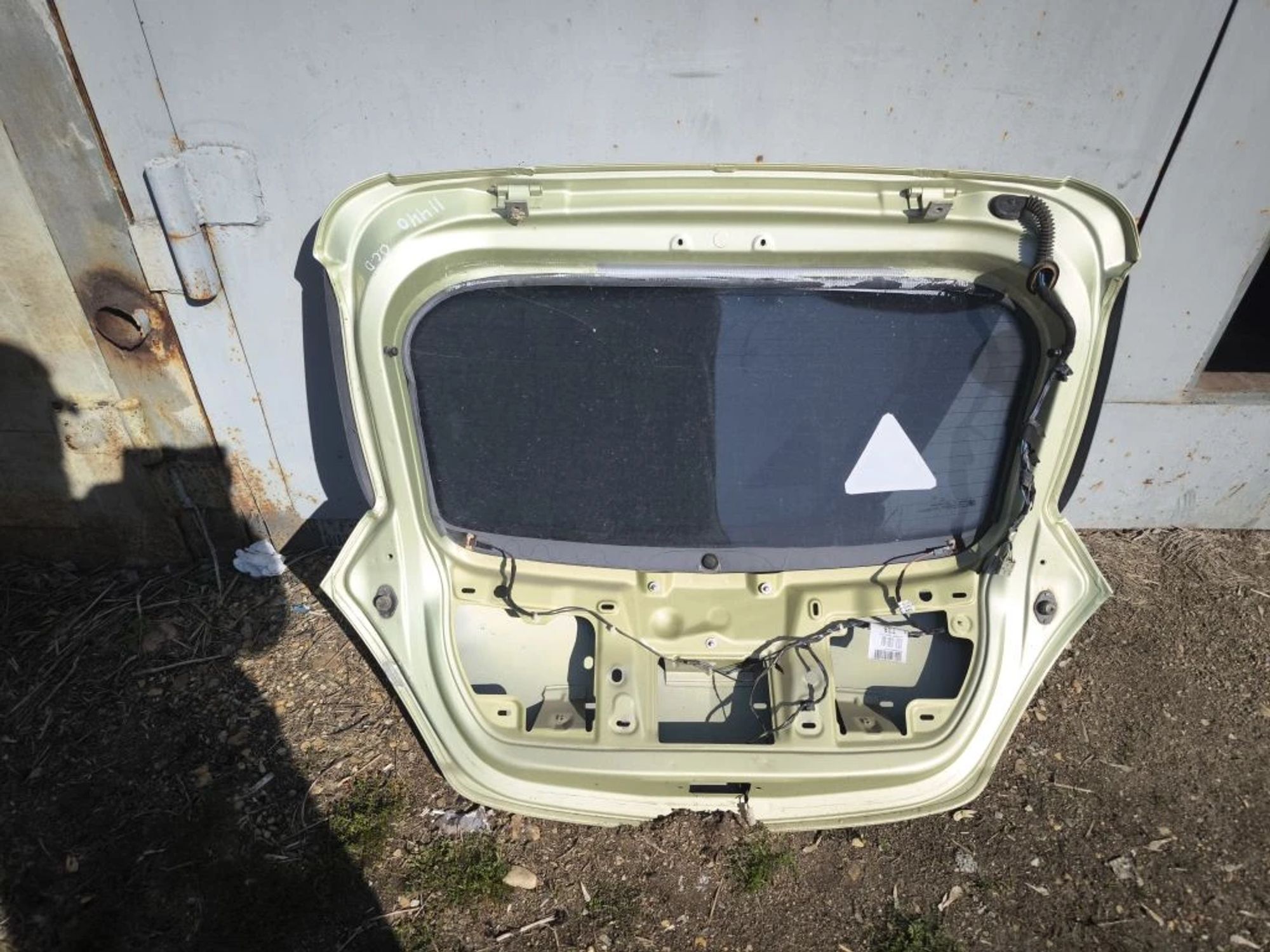 https://ycs.partsauto.market/partsauto-images/thmbs/userImages/d89d66a30f14dbad161fb7a986aa0fe5/part/1fba02a1-01cf-4a37-a670-9648a7893d4a_1776423365781.jpg