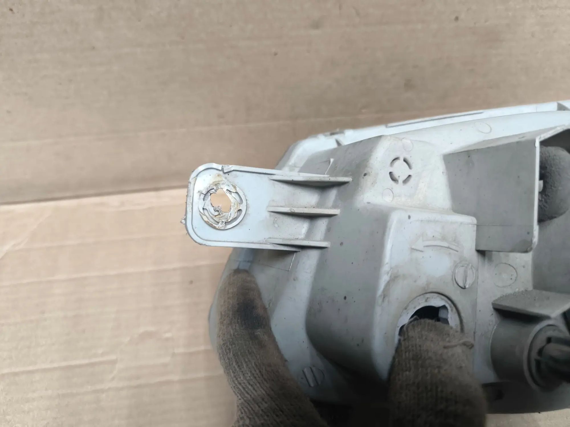 https://ycs.partsauto.market/partsauto-images/thmbs/userImages/d89d66a30f14dbad161fb7a986aa0fe5/part/1fc05e29-3685-4788-b892-21bebb8670f2_1785562154054.jpg
