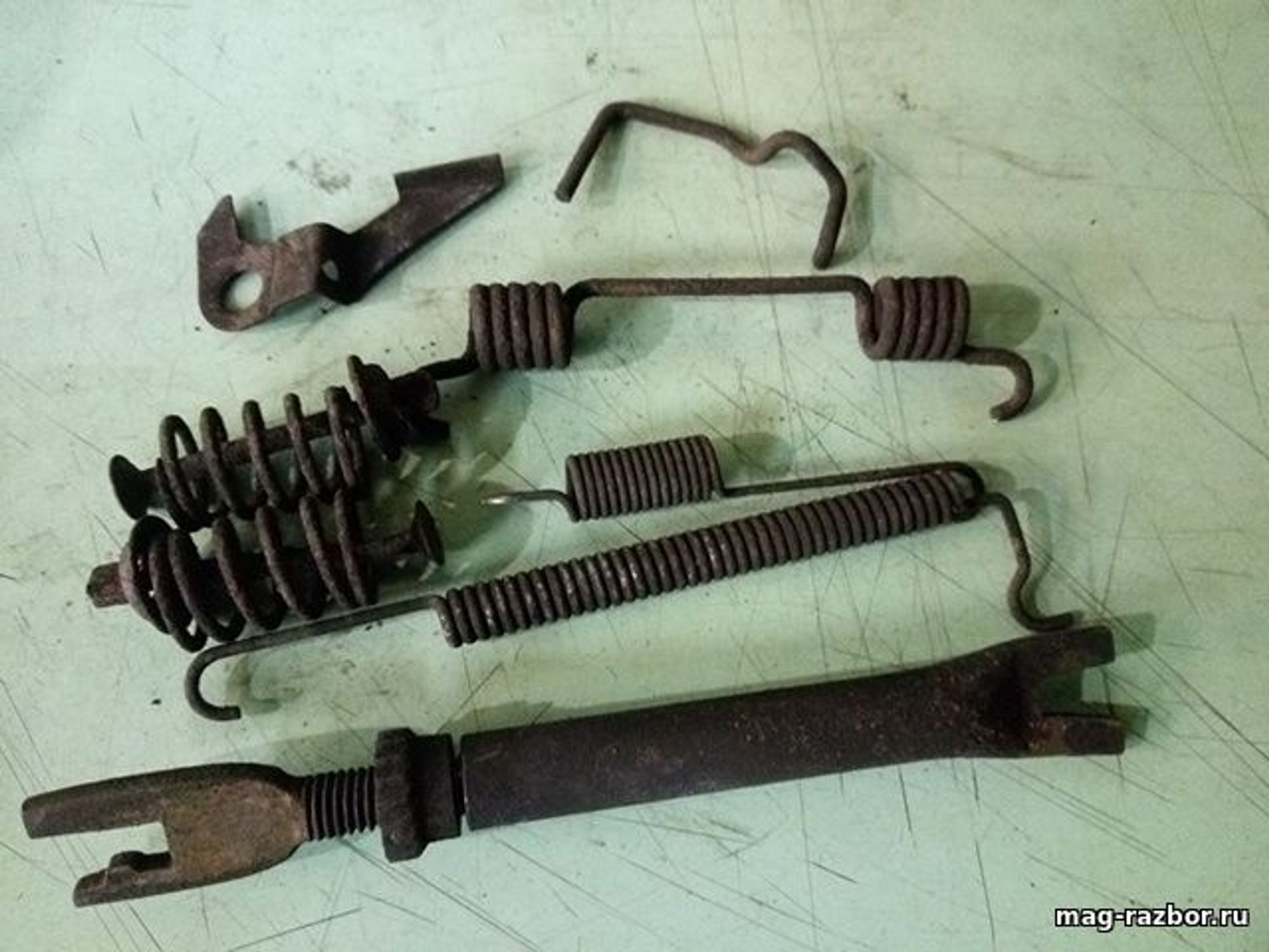 https://ycs.partsauto.market/partsauto-images/thmbs/userImages/d89d66a30f14dbad161fb7a986aa0fe5/part/1ffb2372-982a-442a-ae58-67b2b75a7584_1708925041134.jpg