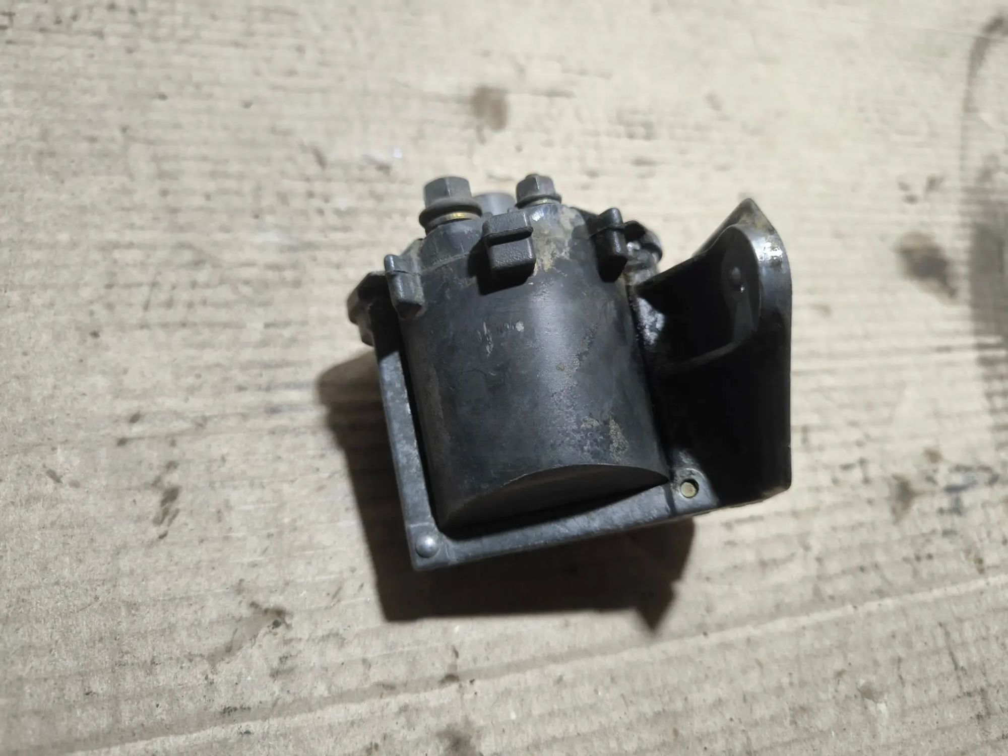 https://ycs.partsauto.market/partsauto-images/thmbs/userImages/d89d66a30f14dbad161fb7a986aa0fe5/part/2001f31d-0204-4151-a648-df7935797640_1781802311686.jpg