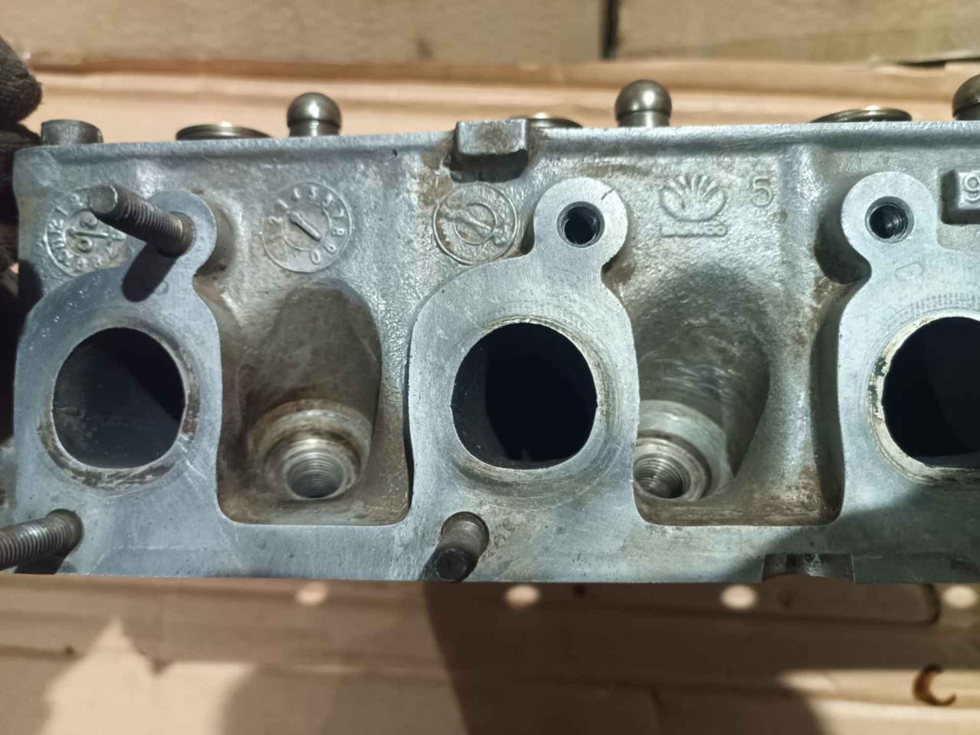 https://ycs.partsauto.market/partsauto-images/thmbs/userImages/d89d66a30f14dbad161fb7a986aa0fe5/part/2074af8f-2f23-40a7-b889-24dbdb3a4757_1731659531747.jpg