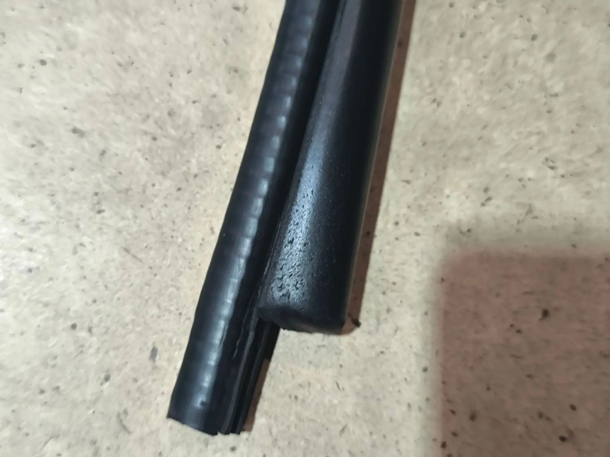 https://ycs.partsauto.market/partsauto-images/thmbs/userImages/d89d66a30f14dbad161fb7a986aa0fe5/part/21c487b1-a27f-4e60-a273-680ca002be5e_1785563077645.jpg