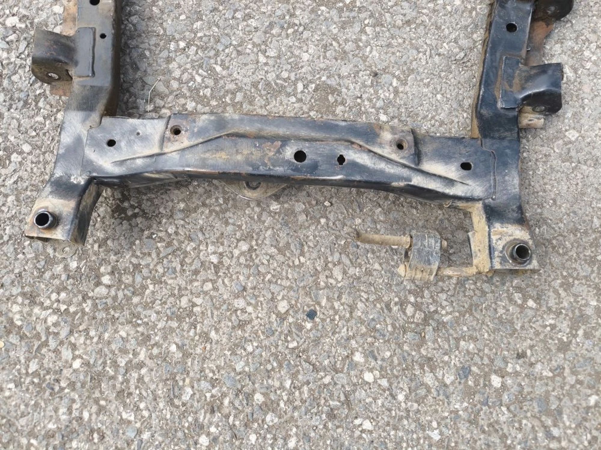 https://ycs.partsauto.market/partsauto-images/thmbs/userImages/d89d66a30f14dbad161fb7a986aa0fe5/part/228e8e9f-1b48-4da6-be31-bdff5b928898_1780409005211.jpg