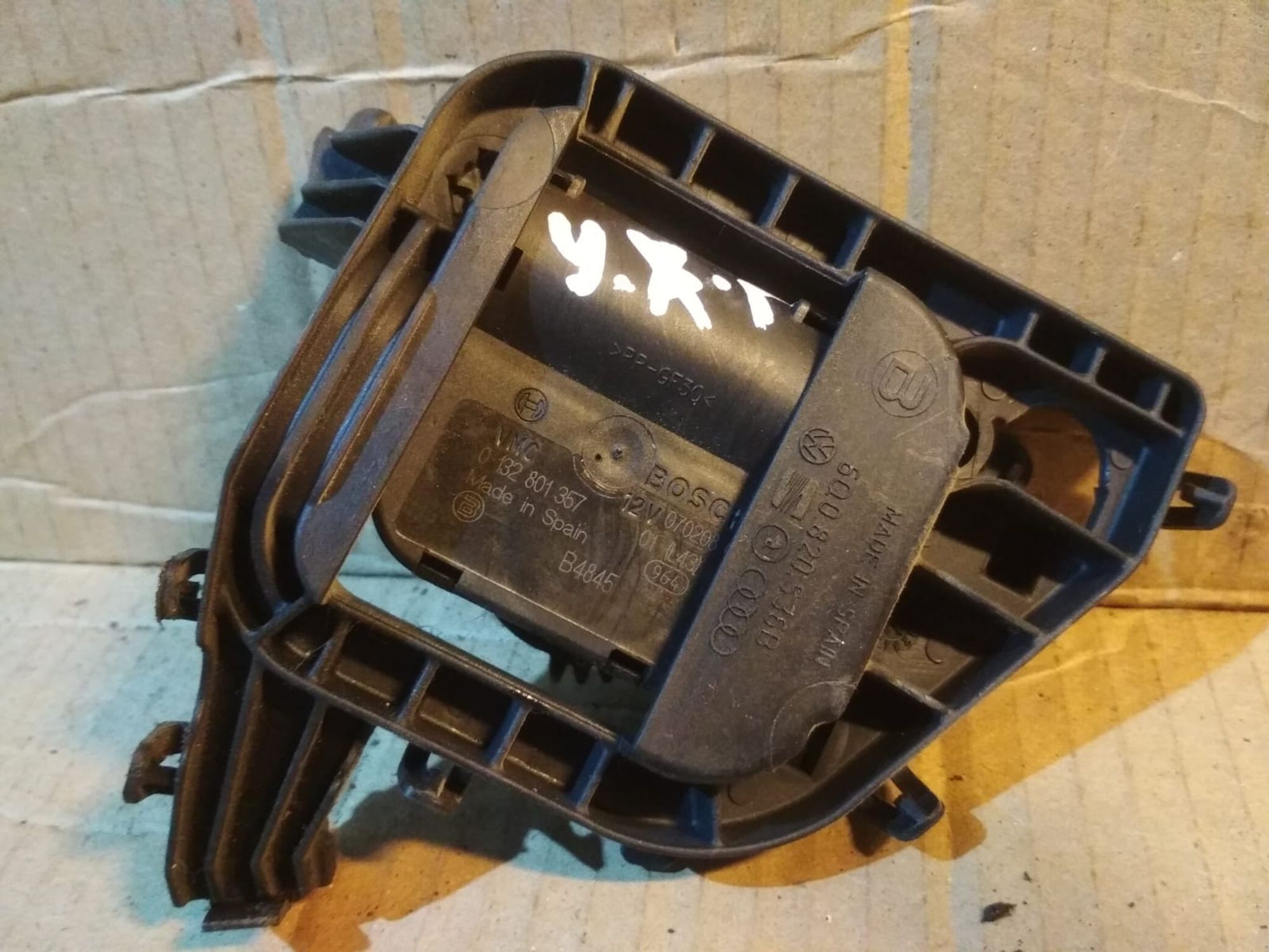 https://ycs.partsauto.market/partsauto-images/thmbs/userImages/d89d66a30f14dbad161fb7a986aa0fe5/part/22ea16a8-0439-4bc8-9c90-3ab655cc7c53_1700462426039.jpg