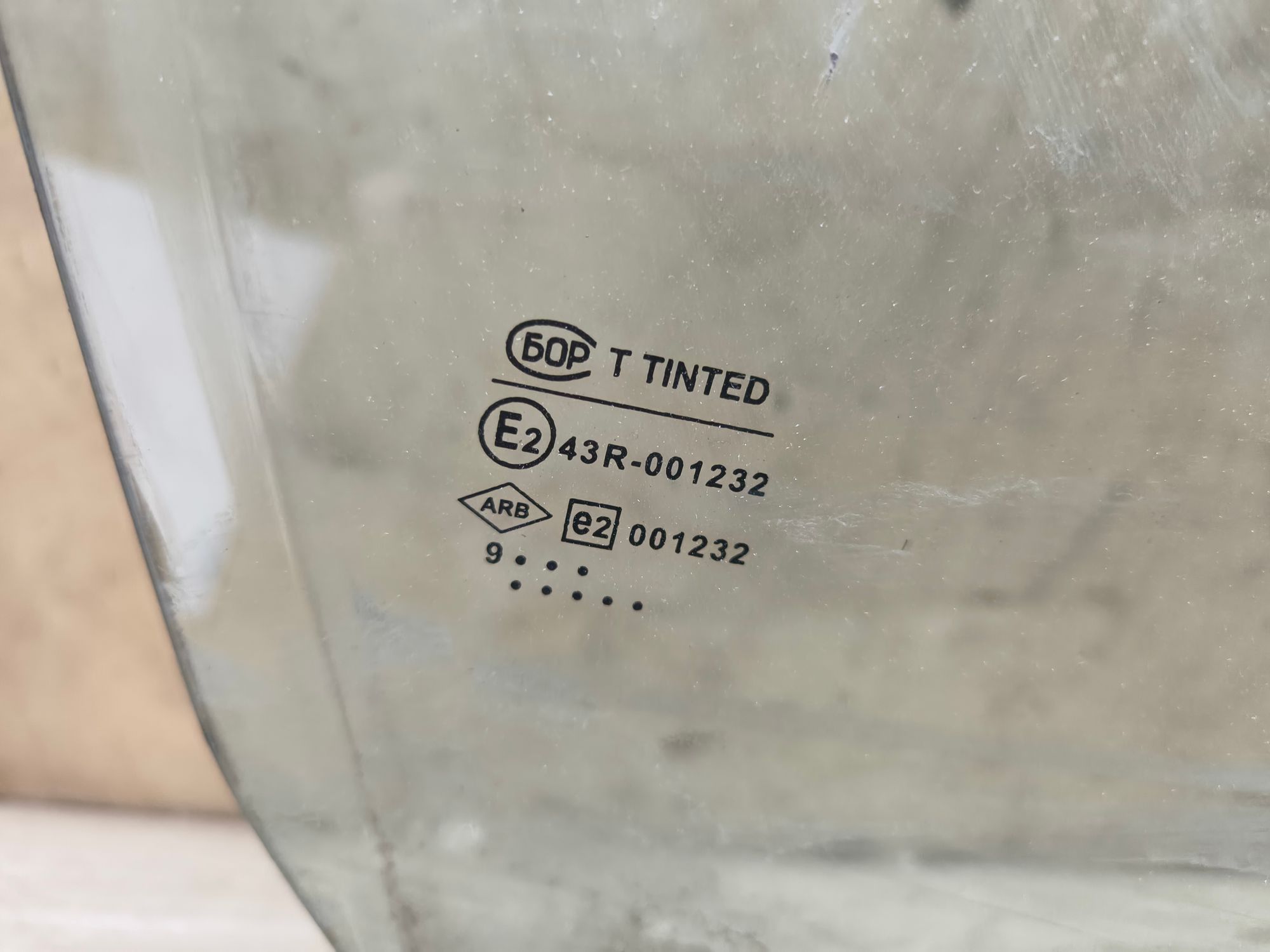 https://ycs.partsauto.market/partsauto-images/thmbs/userImages/d89d66a30f14dbad161fb7a986aa0fe5/part/24251967-40ce-49ba-933e-15027b98b0ec_1775720707306.jpg