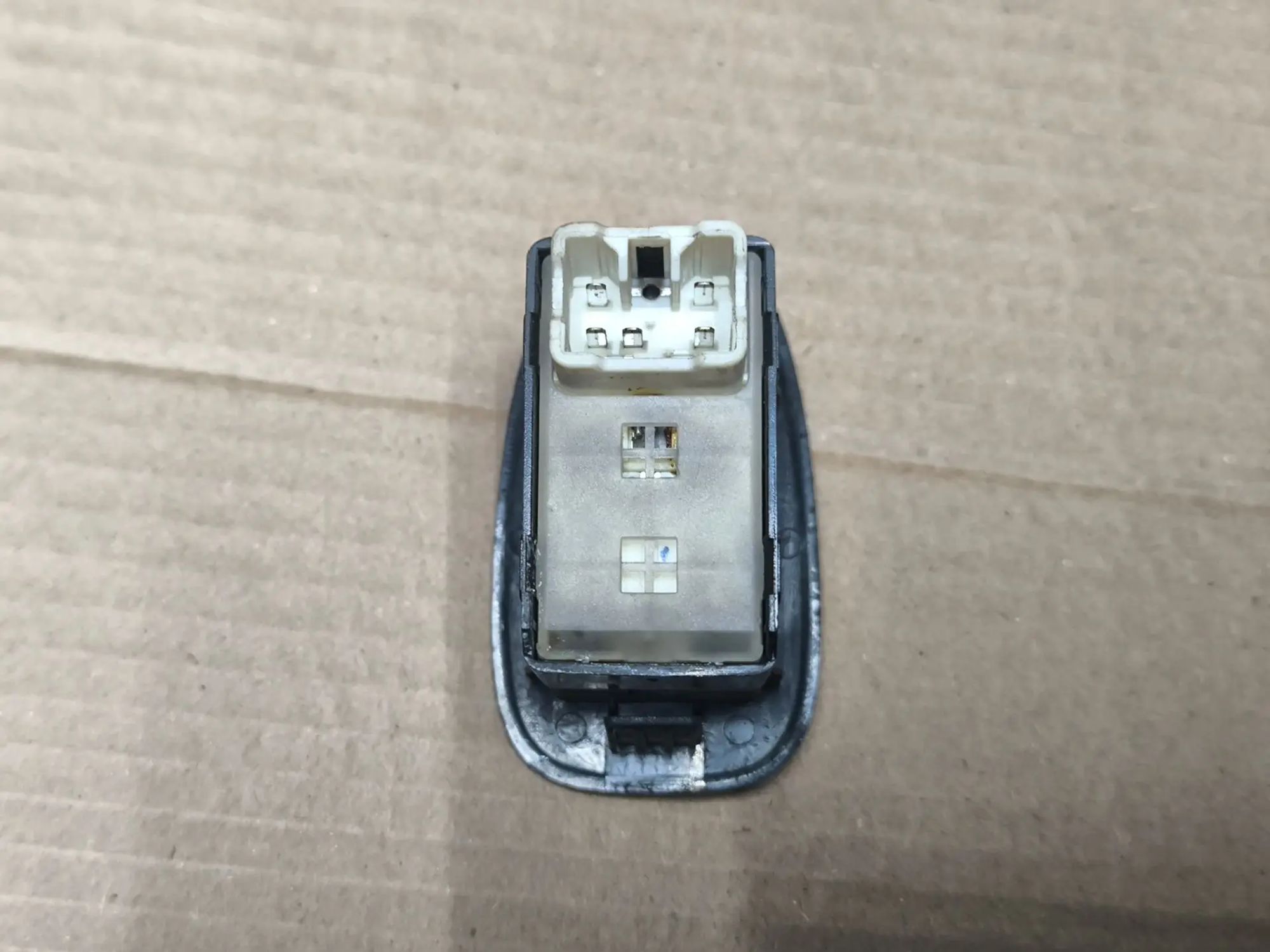 https://ycs.partsauto.market/partsauto-images/thmbs/userImages/d89d66a30f14dbad161fb7a986aa0fe5/part/245459d3-1137-460a-acf0-7c2f141c6178_1784893931078.jpg
