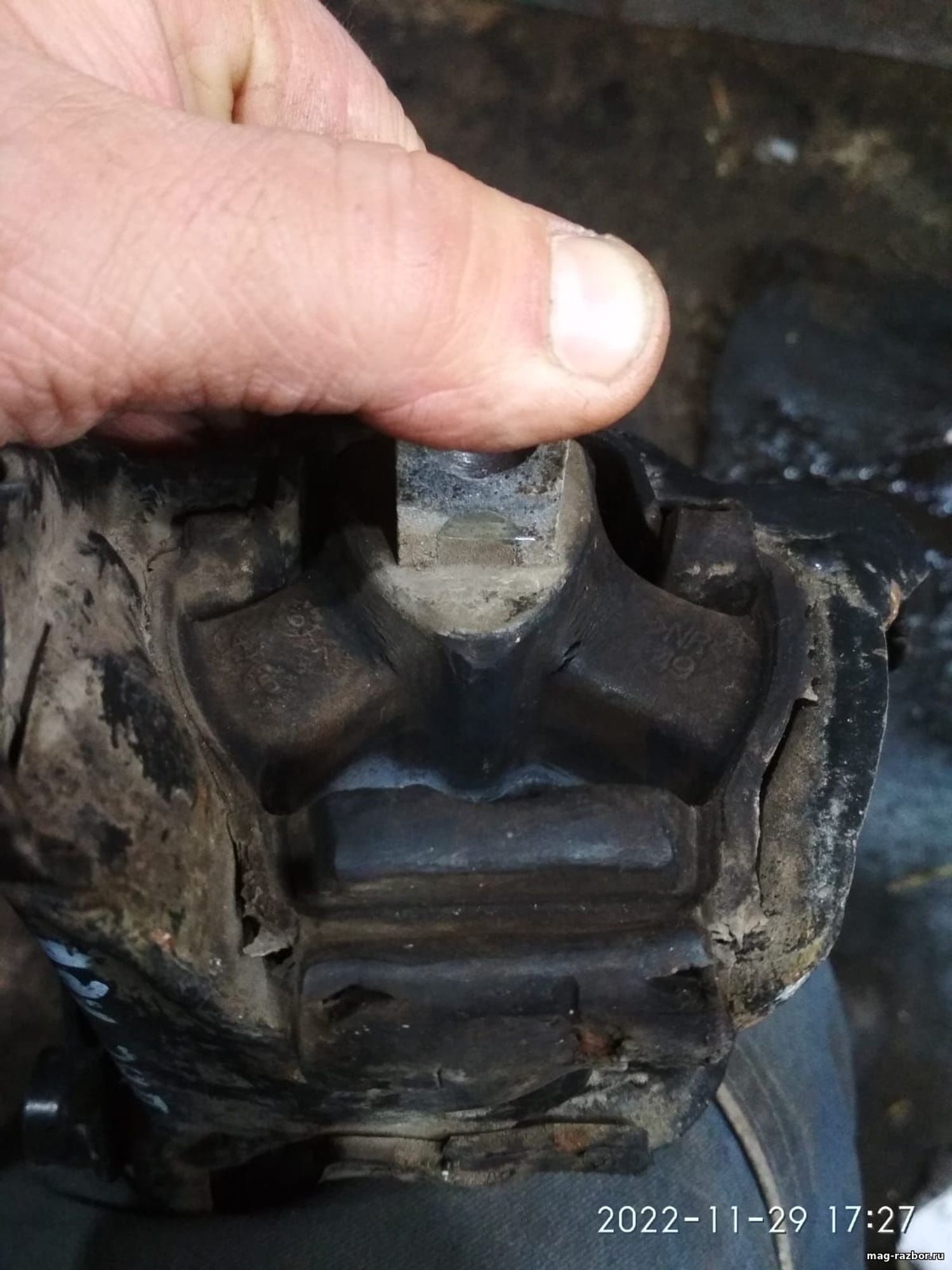 https://ycs.partsauto.market/partsauto-images/thmbs/userImages/d89d66a30f14dbad161fb7a986aa0fe5/part/248ca5ca-d4d8-4012-a104-3f89a10e4f43_1720939707634.jpg
