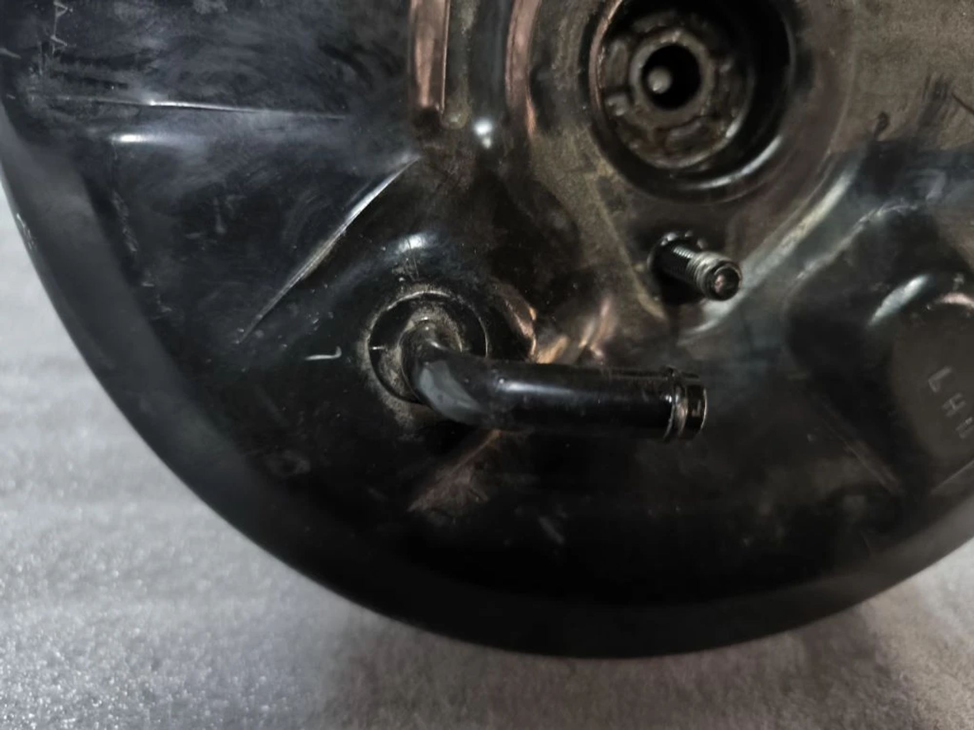 https://ycs.partsauto.market/partsauto-images/thmbs/userImages/d89d66a30f14dbad161fb7a986aa0fe5/part/25ce98dc-0b07-48d4-85d7-9336f34b1388_1778735835346.jpg