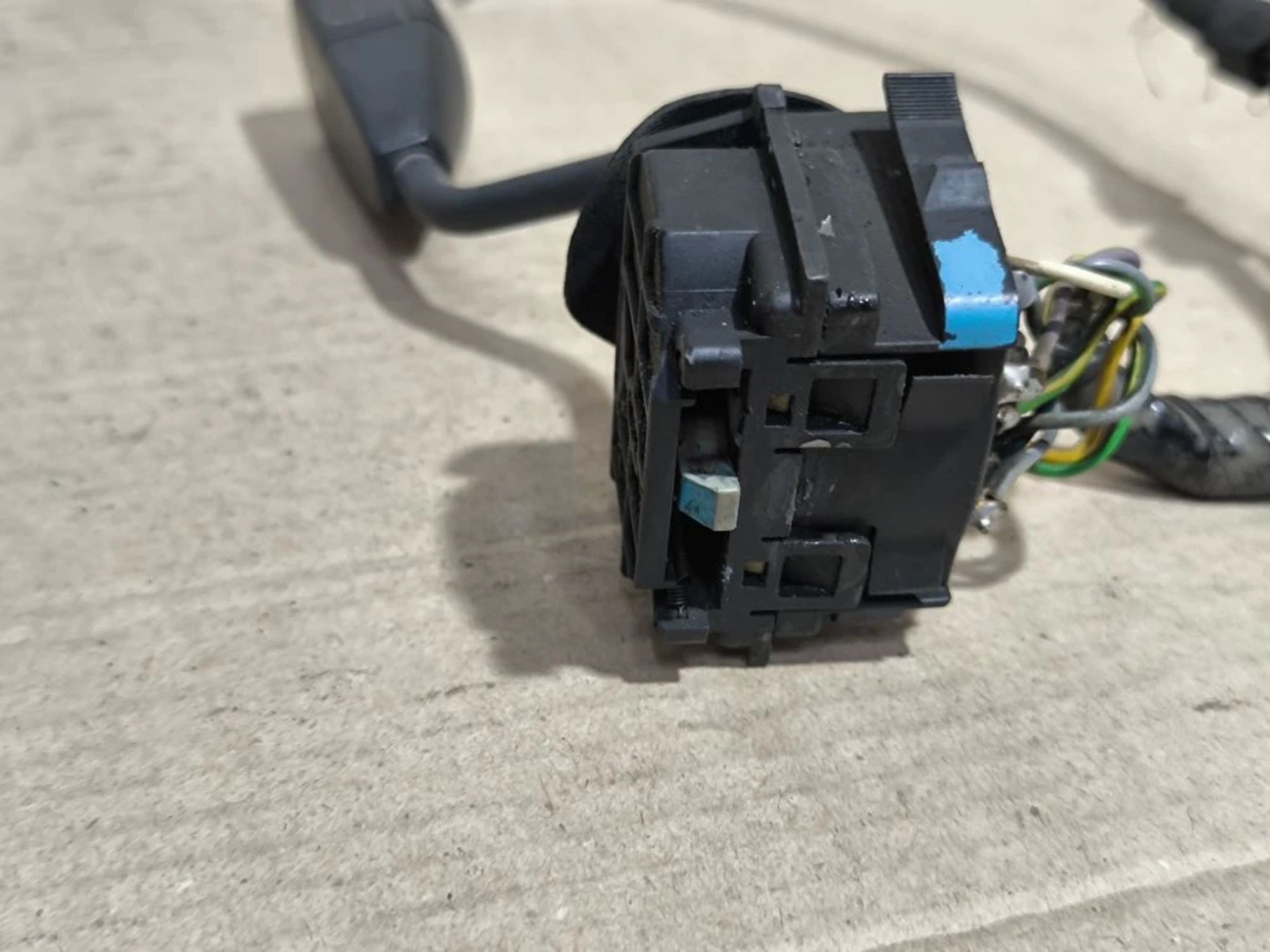 https://ycs.partsauto.market/partsauto-images/thmbs/userImages/d89d66a30f14dbad161fb7a986aa0fe5/part/26897d3d-0535-4009-bd85-c5462427e0eb_1781066495034.jpg