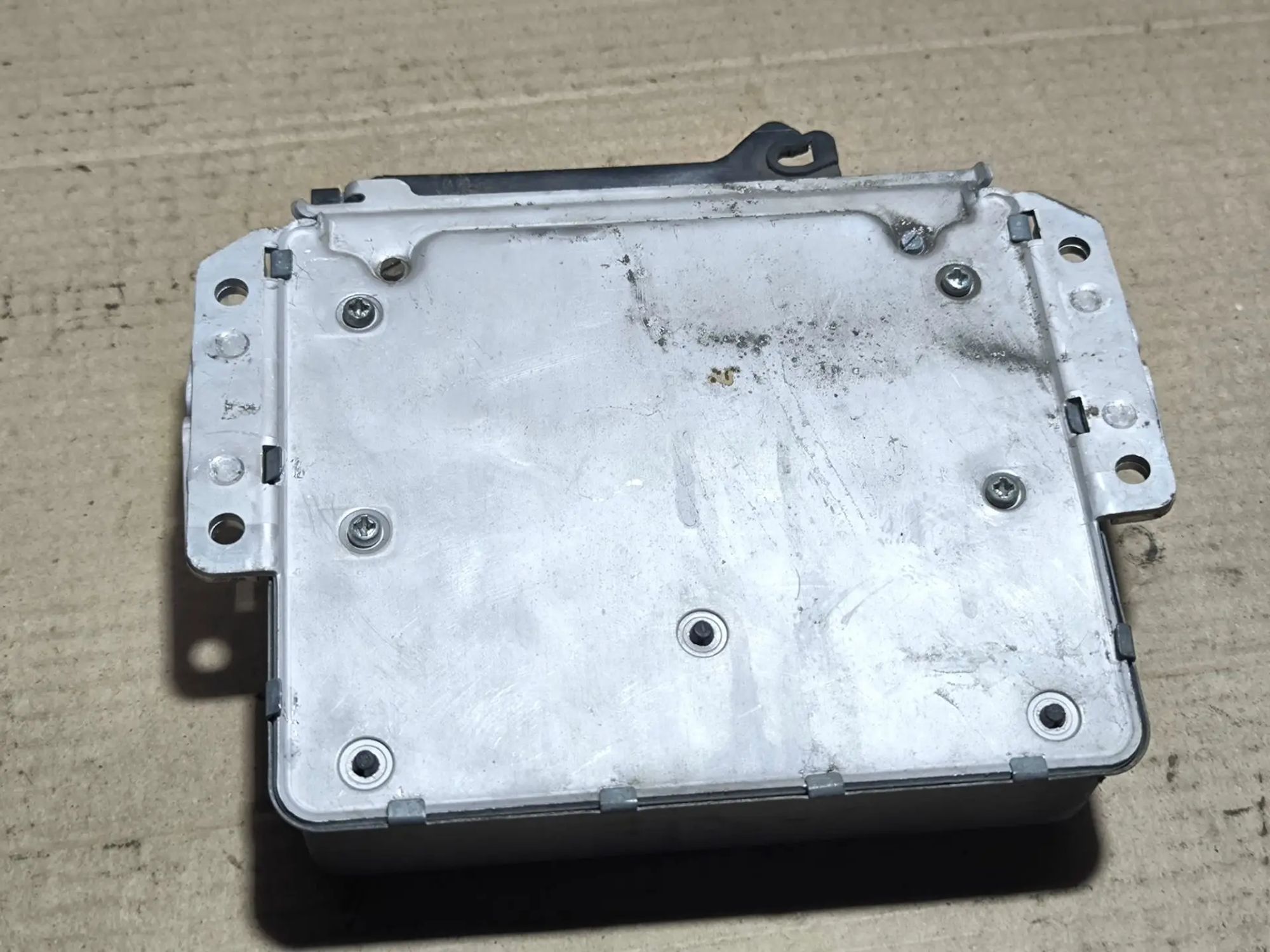 https://ycs.partsauto.market/partsauto-images/thmbs/userImages/d89d66a30f14dbad161fb7a986aa0fe5/part/26c375c7-1f78-4a0d-a35b-4ec366af2465_1781700262833.jpg