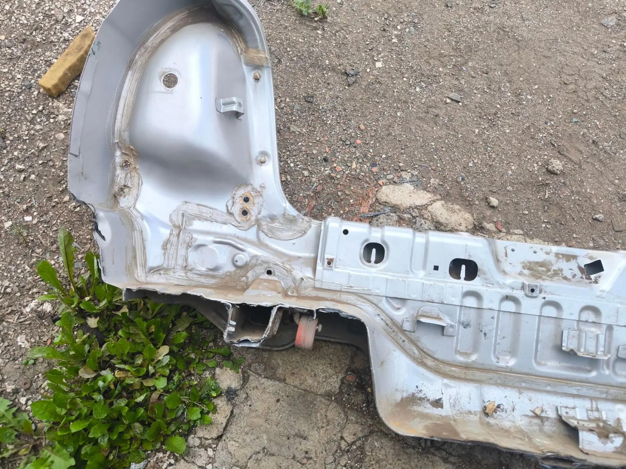 https://ycs.partsauto.market/partsauto-images/thmbs/userImages/d89d66a30f14dbad161fb7a986aa0fe5/part/26ede0ed-f65e-44e3-93e2-d660514061dc_1786286167523.jpg
