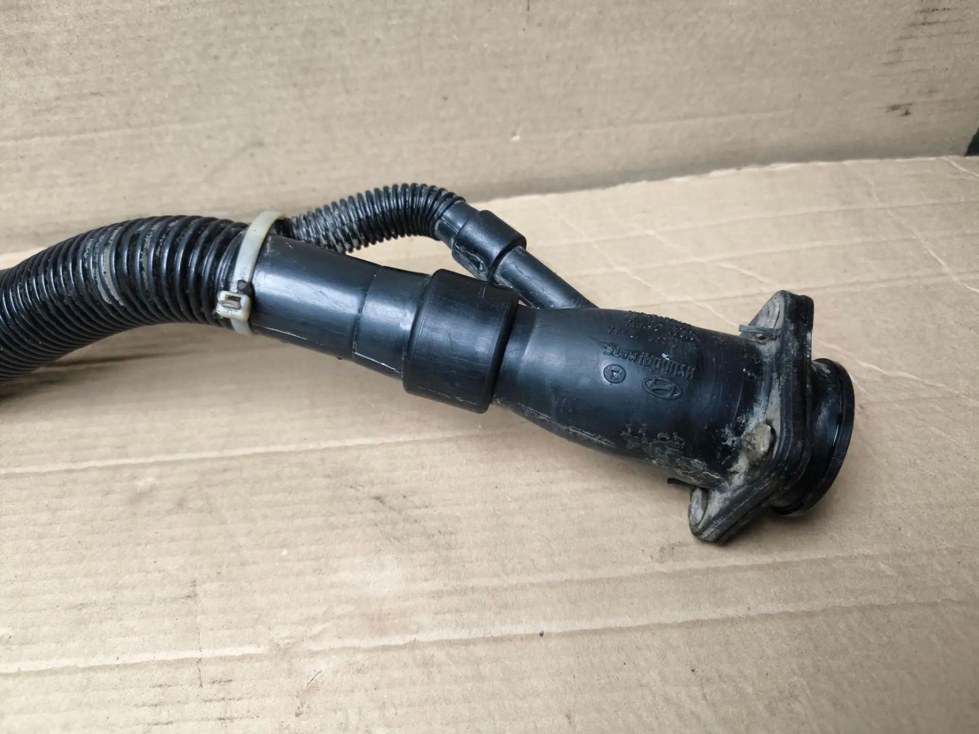 https://ycs.partsauto.market/partsauto-images/thmbs/userImages/d89d66a30f14dbad161fb7a986aa0fe5/part/27f5f26e-a5d8-4d82-bc85-2ae29197462b_1786975582336.jpg