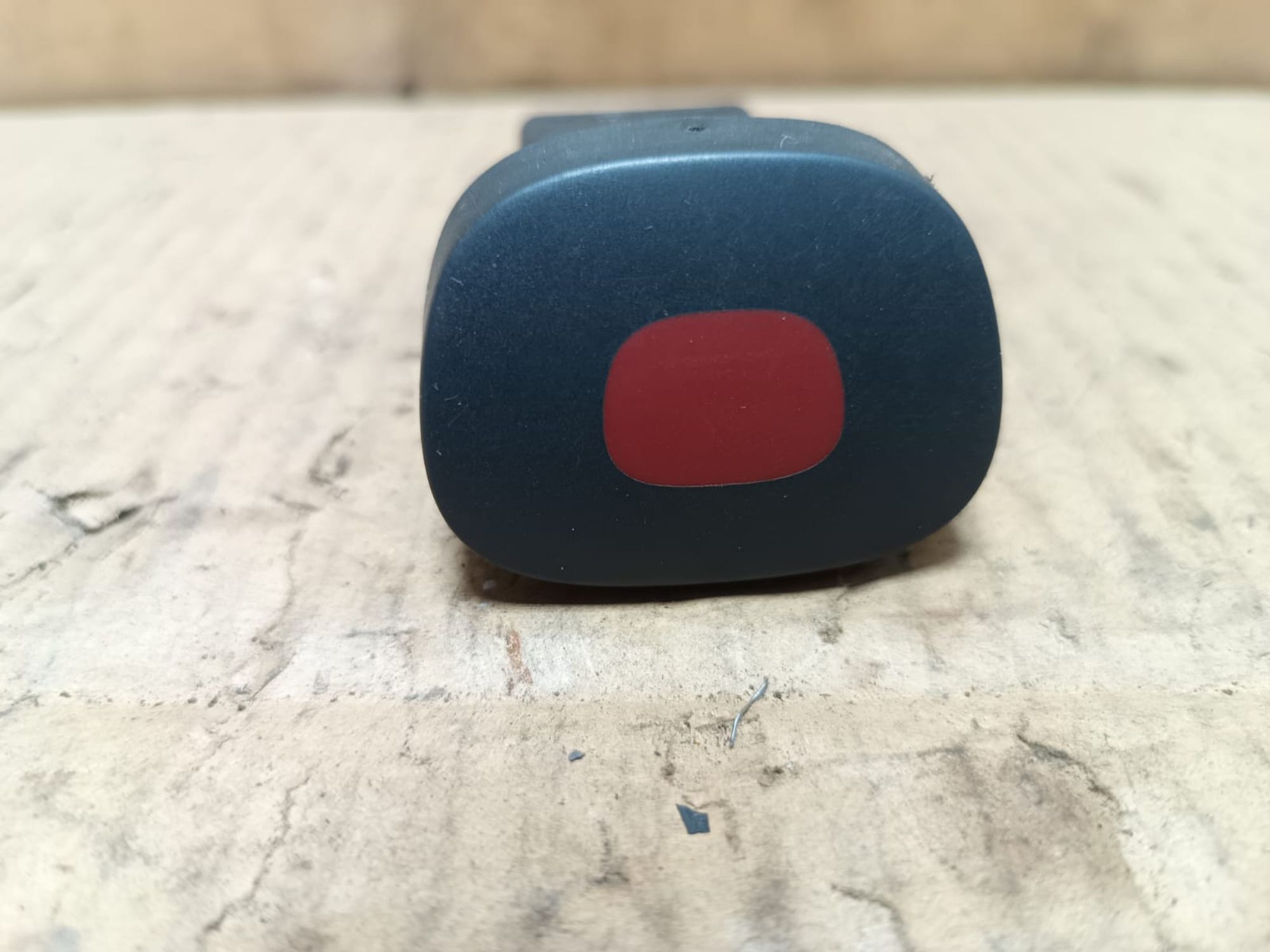 https://ycs.partsauto.market/partsauto-images/thmbs/userImages/d89d66a30f14dbad161fb7a986aa0fe5/part/28a94e3a-9c2f-4b7f-8246-2f29ca79d78d_1739511367800.jpg