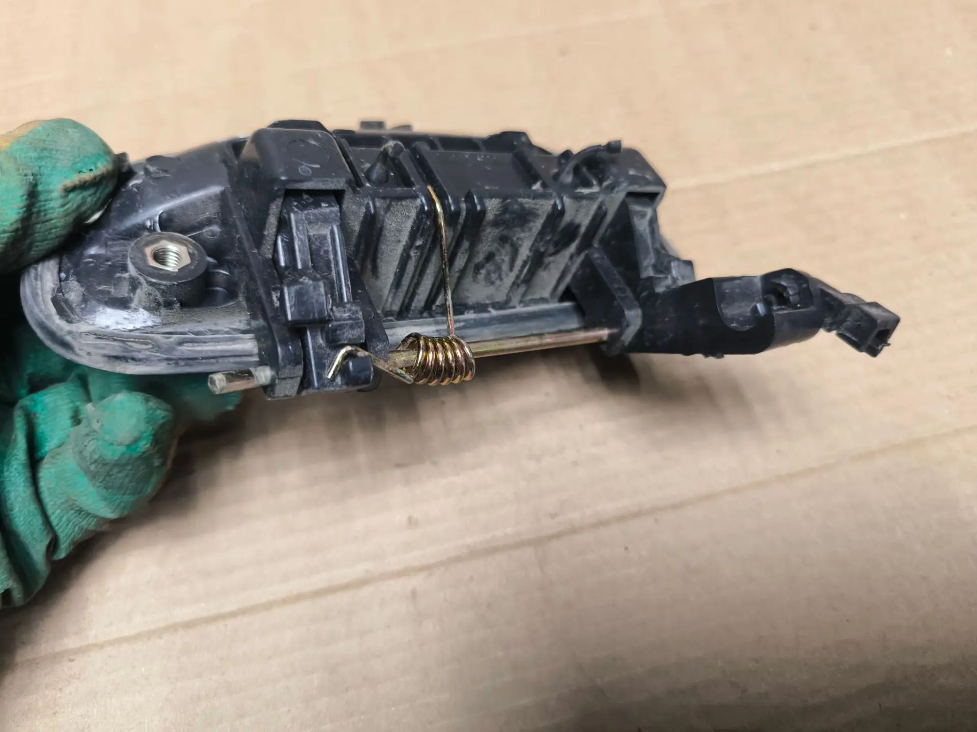 https://ycs.partsauto.market/partsauto-images/thmbs/userImages/d89d66a30f14dbad161fb7a986aa0fe5/part/2922a66c-948f-4b9c-be36-5a1af2bb799c_1784950841871.jpg
