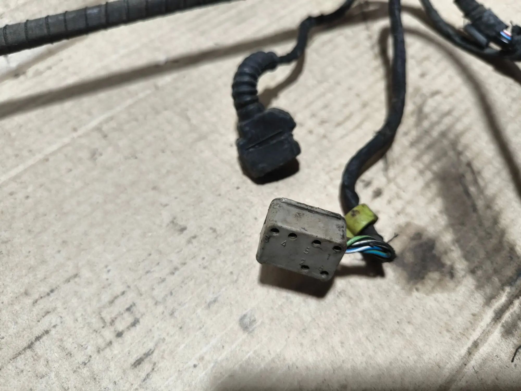 https://ycs.partsauto.market/partsauto-images/thmbs/userImages/d89d66a30f14dbad161fb7a986aa0fe5/part/2a83e94a-47ba-4eef-8bf6-c853bdee82e6_1781802842953.jpg