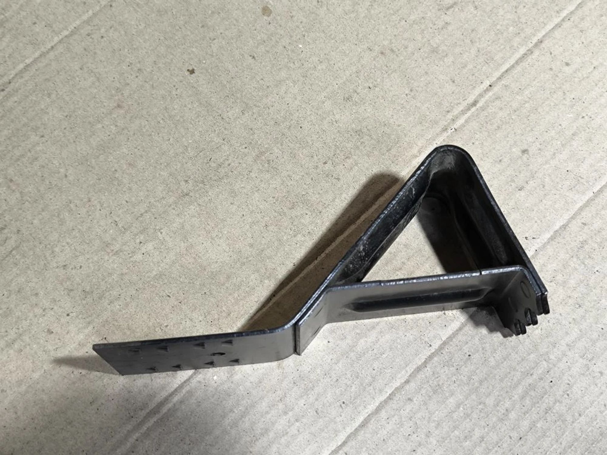 https://ycs.partsauto.market/partsauto-images/thmbs/userImages/d89d66a30f14dbad161fb7a986aa0fe5/part/2b7ea2e9-a253-4c8d-a3b3-df245e3d5b9c_1780931565259.jpg