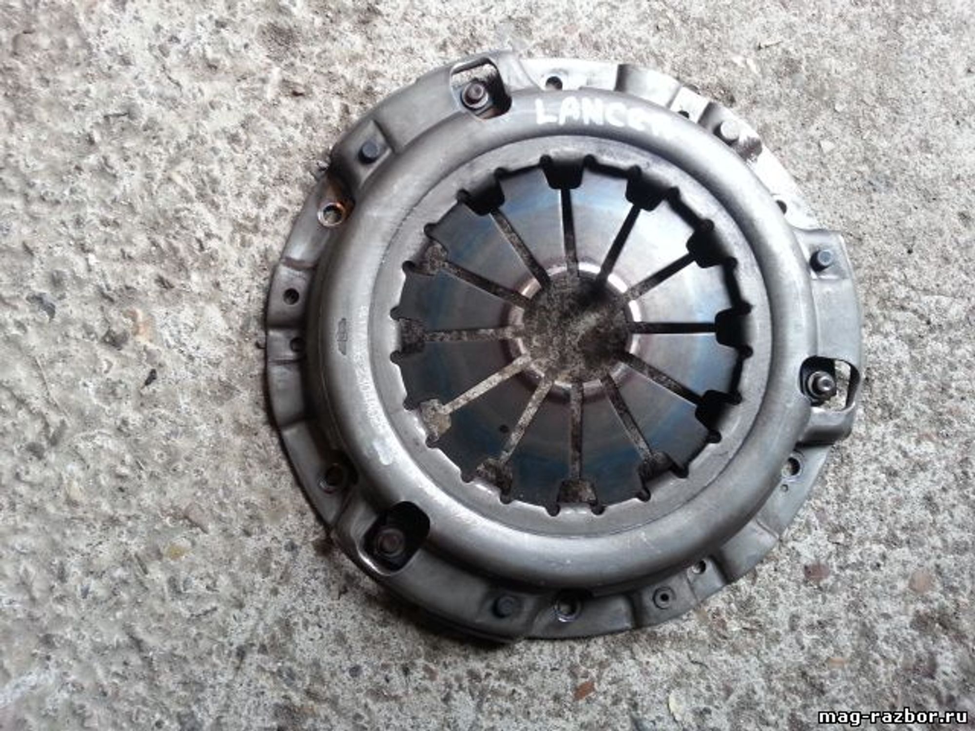 https://ycs.partsauto.market/partsauto-images/thmbs/userImages/d89d66a30f14dbad161fb7a986aa0fe5/part/2cc0aa59-6acc-464c-a4ee-f122e1e3d103_1720542097379.jpg