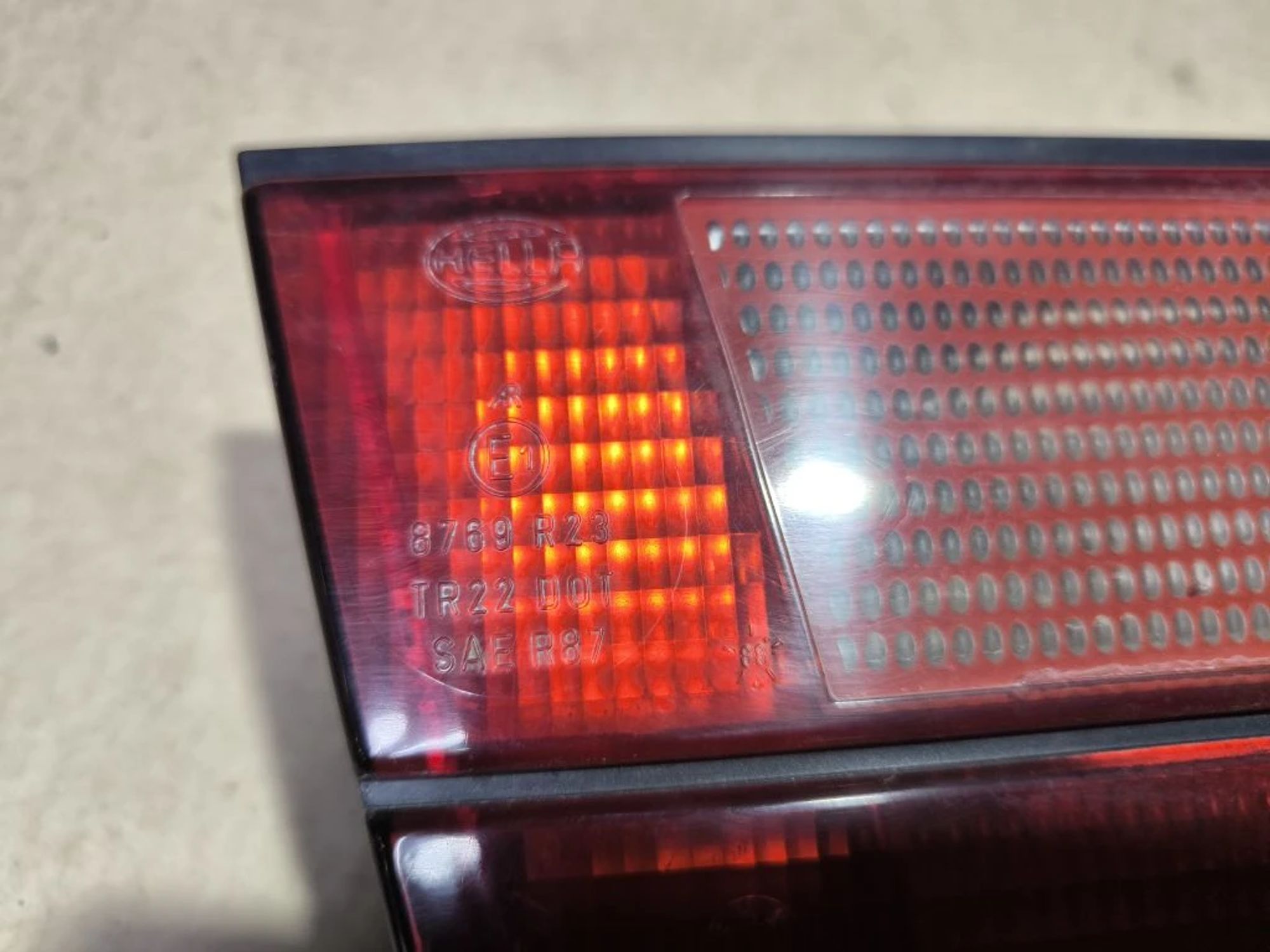 https://ycs.partsauto.market/partsauto-images/thmbs/userImages/d89d66a30f14dbad161fb7a986aa0fe5/part/2dd8c772-2d82-42b7-bc53-ce1ffd832a33_1780571793987.jpg