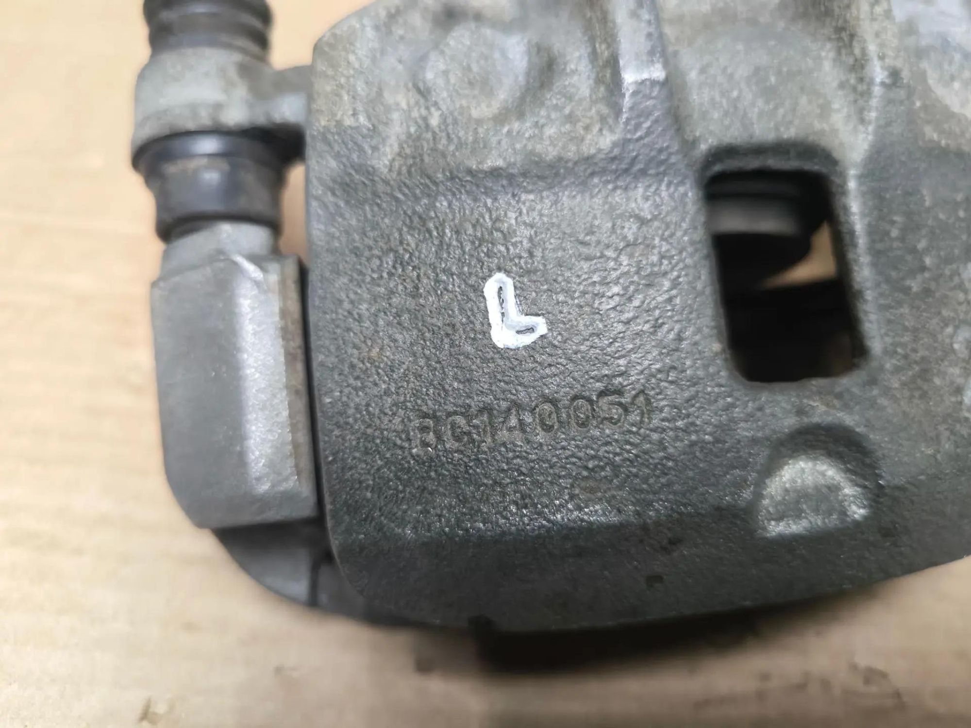 https://ycs.partsauto.market/partsauto-images/thmbs/userImages/d89d66a30f14dbad161fb7a986aa0fe5/part/2ef92f1c-a9f2-417d-b1cb-799d4221cbb7_1786423944351.jpg
