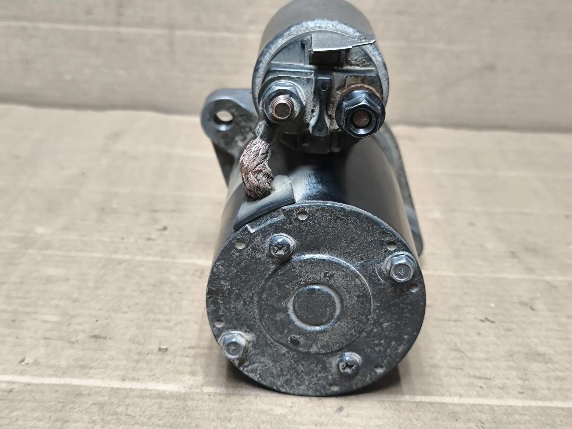 https://ycs.partsauto.market/partsauto-images/thmbs/userImages/d89d66a30f14dbad161fb7a986aa0fe5/part/3105eb83-b5a0-4963-b4bb-2b3f71b17143_1786119204560.jpg