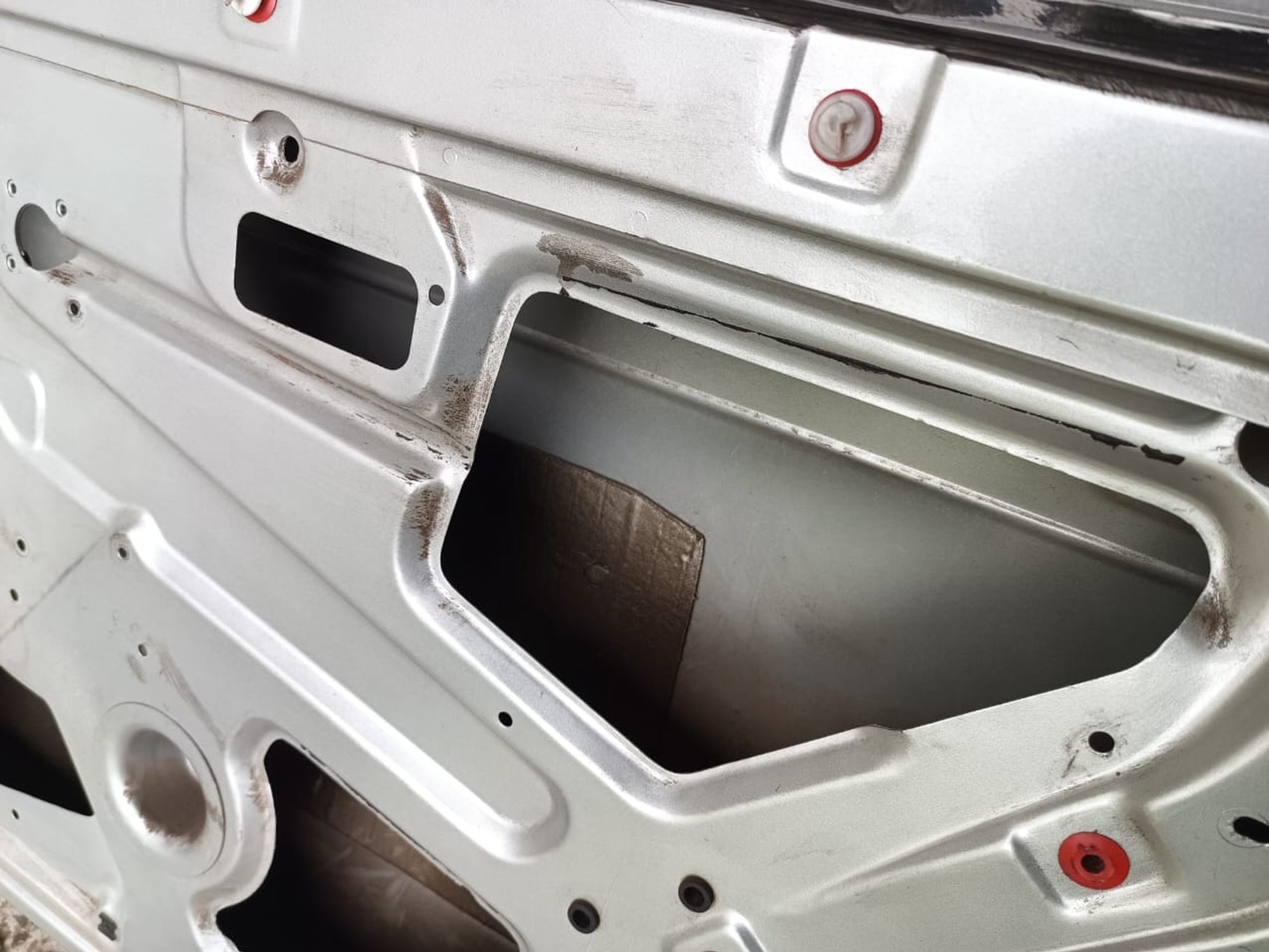 https://ycs.partsauto.market/partsauto-images/thmbs/userImages/d89d66a30f14dbad161fb7a986aa0fe5/part/3175eaae-3b1a-46fc-9698-2611de89306d_1720888351177.jpg