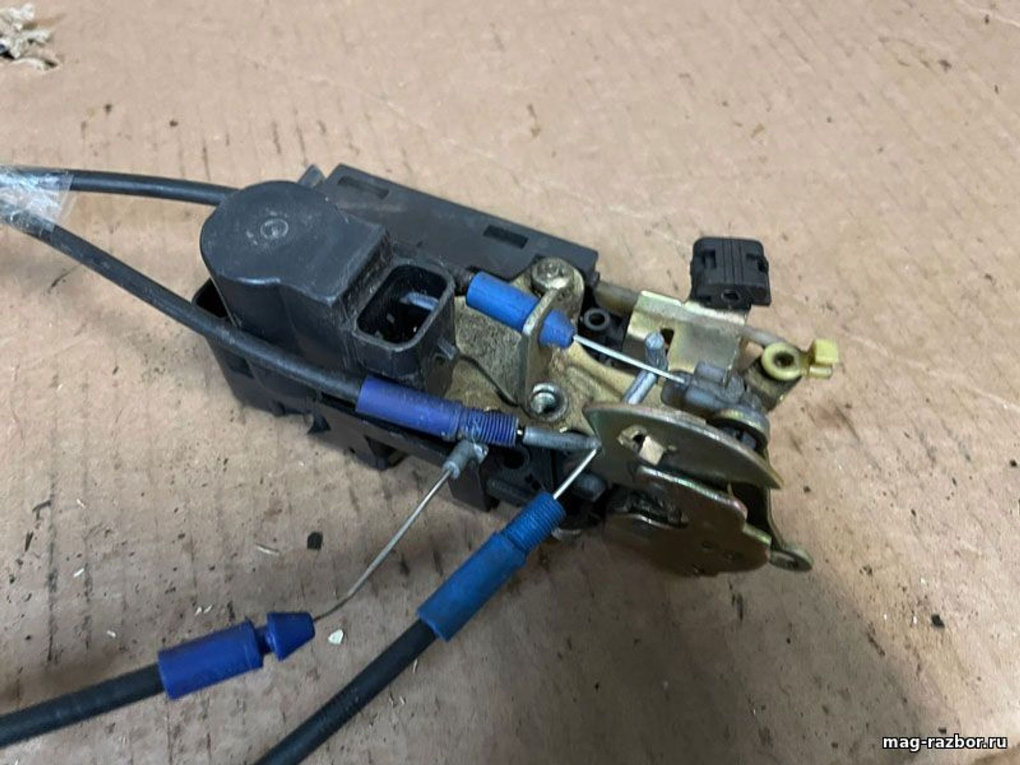 https://ycs.partsauto.market/partsauto-images/thmbs/userImages/d89d66a30f14dbad161fb7a986aa0fe5/part/31968cc6-93d5-465b-b563-a0d8dc58aea0_1718182611209.jpg