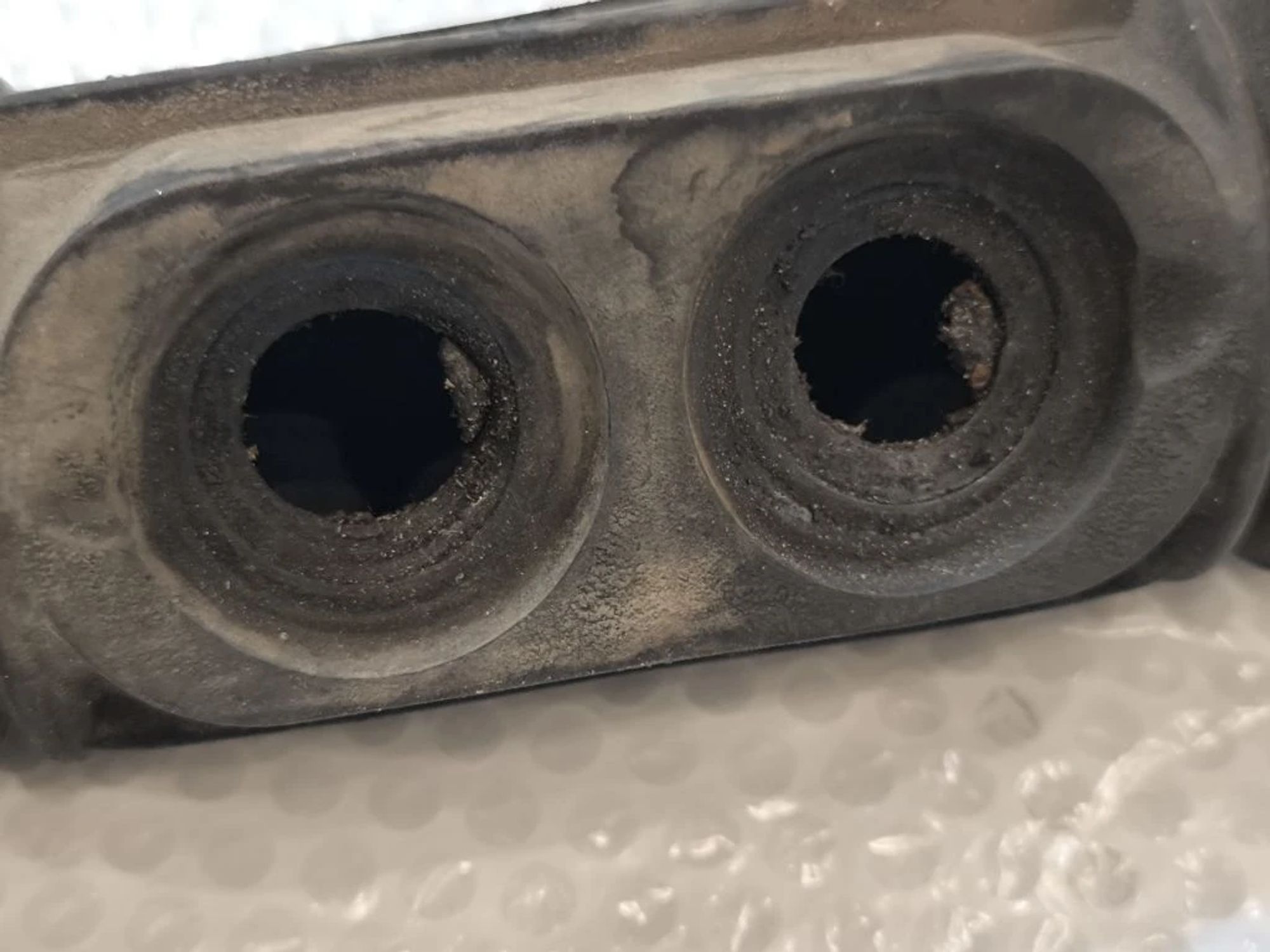 https://ycs.partsauto.market/partsauto-images/thmbs/userImages/d89d66a30f14dbad161fb7a986aa0fe5/part/326ef614-b8cf-4fbb-b8e8-88ba8e524502_1777355819440.jpg