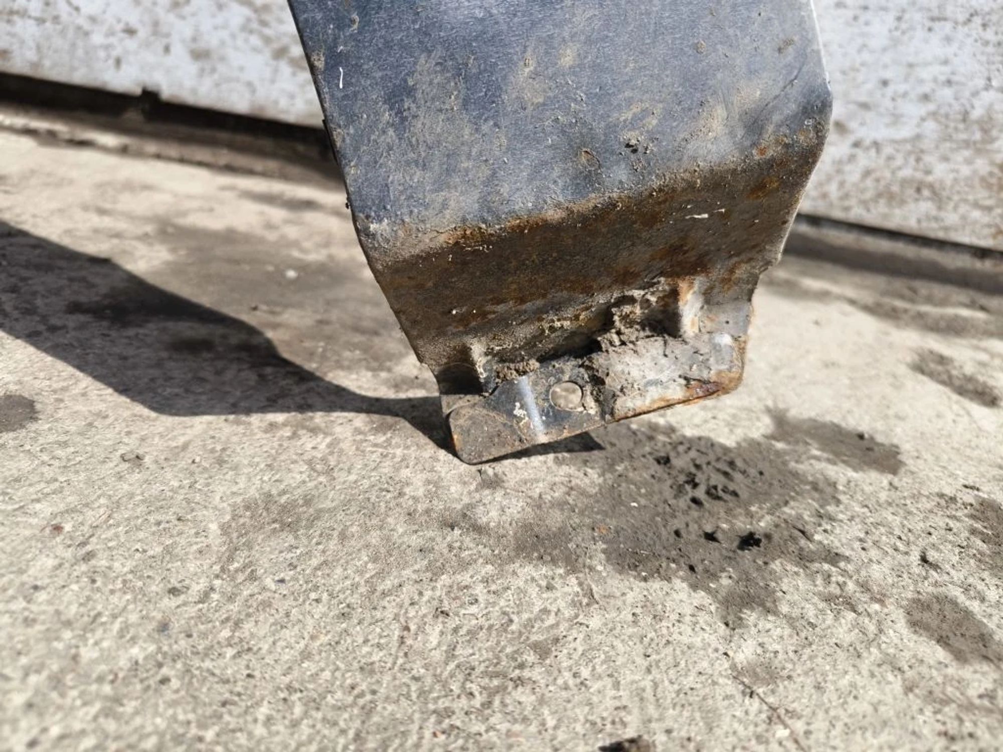 https://ycs.partsauto.market/partsauto-images/thmbs/userImages/d89d66a30f14dbad161fb7a986aa0fe5/part/34936cac-77a5-4b02-9a27-74d1069ea633_1776159220307.jpg