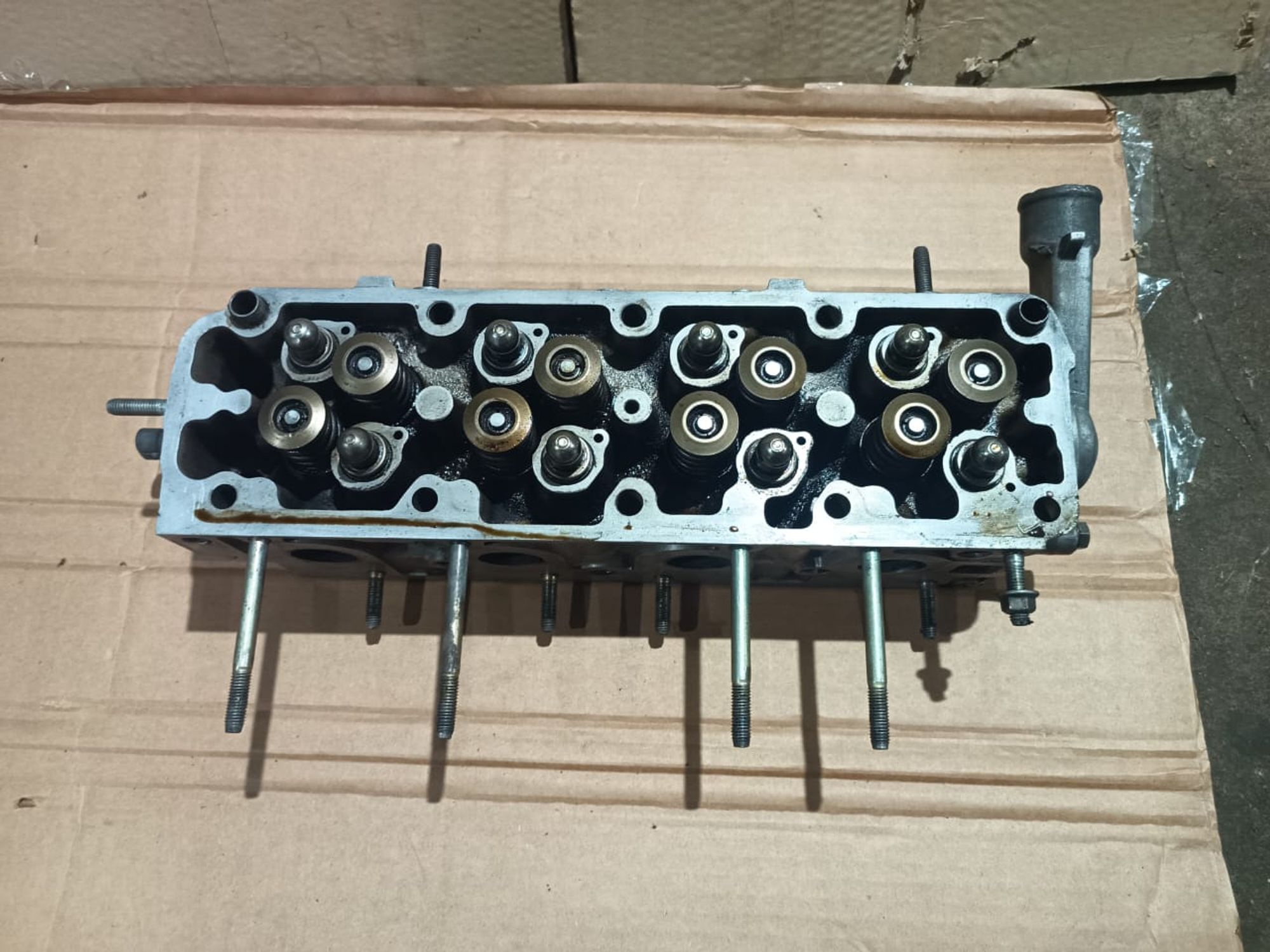 https://ycs.partsauto.market/partsauto-images/thmbs/userImages/d89d66a30f14dbad161fb7a986aa0fe5/part/354670e9-dbd1-4ce2-a535-ecfd16a16c9d_1731659531709.jpg