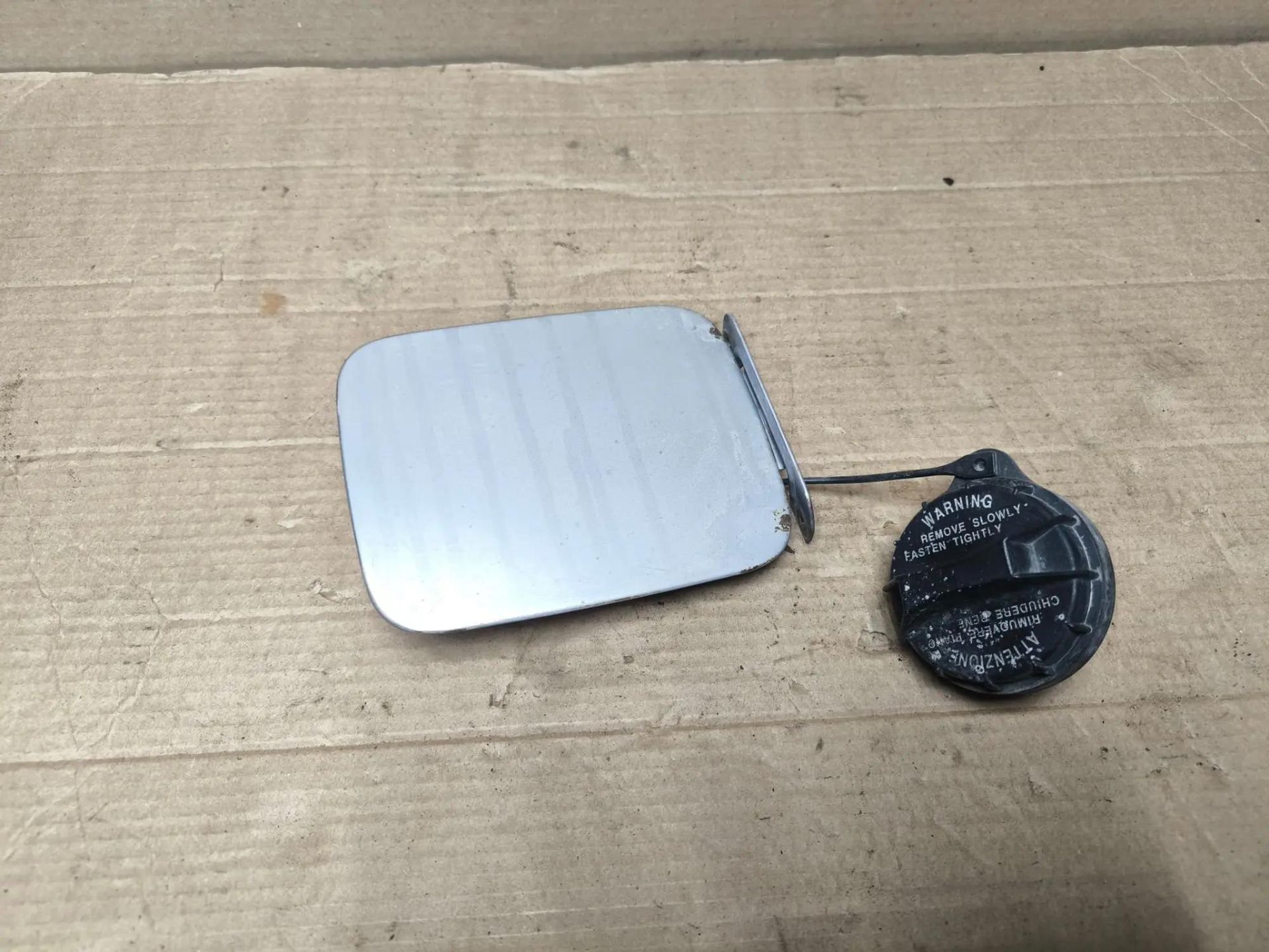 https://ycs.partsauto.market/partsauto-images/thmbs/userImages/d89d66a30f14dbad161fb7a986aa0fe5/part/35de25ef-bb79-4b2c-9a97-8fa15fdb1dec_1787033249102.jpg