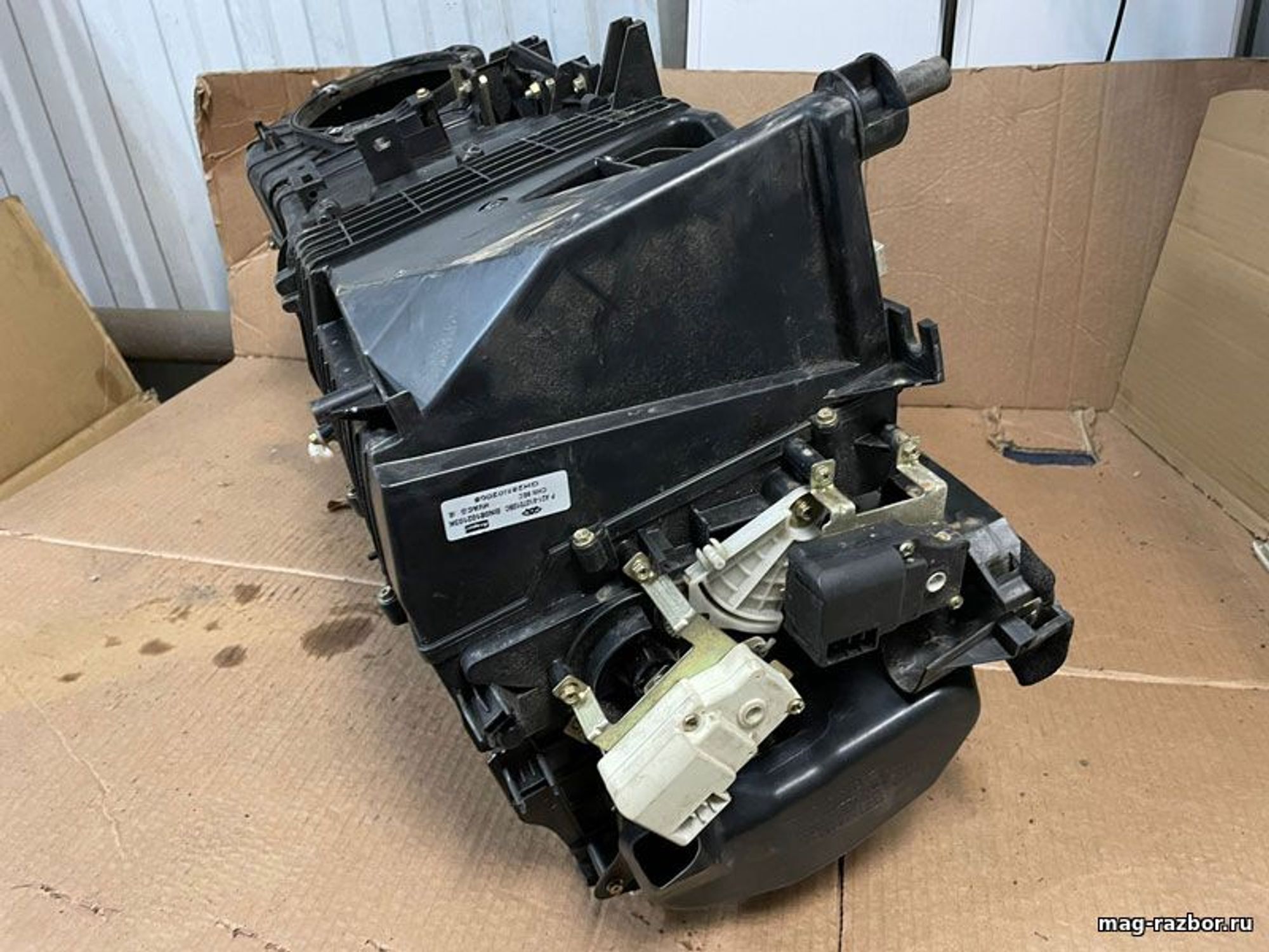 https://ycs.partsauto.market/partsauto-images/thmbs/userImages/d89d66a30f14dbad161fb7a986aa0fe5/part/369be2a3-8813-4152-9b13-c60caed3905f_1718260652710.jpg