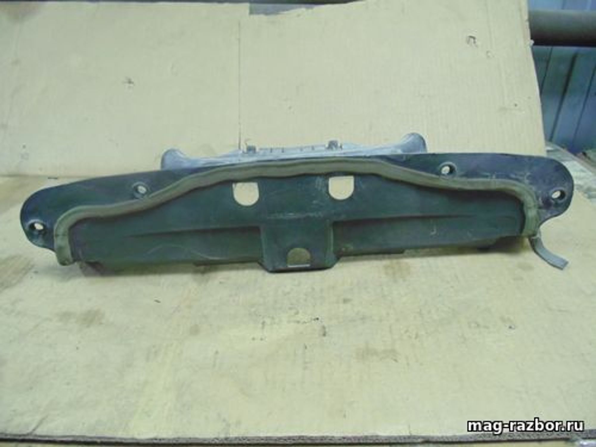 https://ycs.partsauto.market/partsauto-images/thmbs/userImages/d89d66a30f14dbad161fb7a986aa0fe5/part/36ef162c-9fff-4819-8796-1257c79fdfa1_1707033095881.jpg
