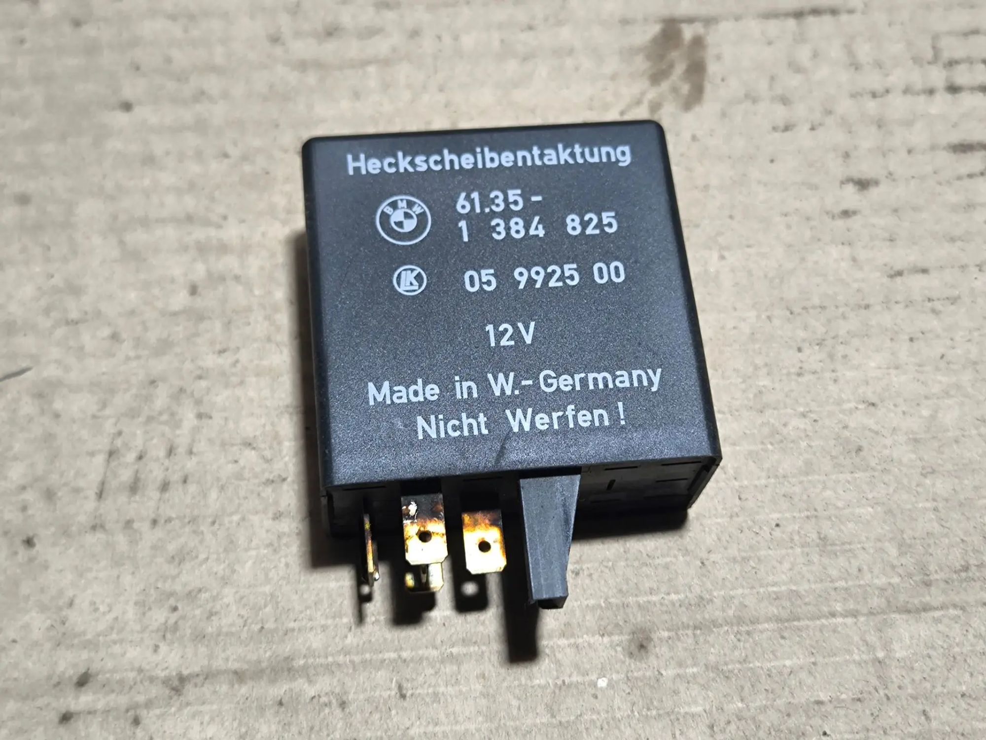 https://ycs.partsauto.market/partsauto-images/thmbs/userImages/d89d66a30f14dbad161fb7a986aa0fe5/part/3a8002c9-42ce-42cc-b421-ec176d7aa58f_1781699988248.jpg