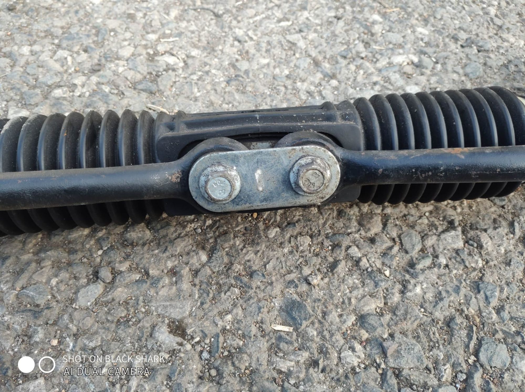 https://ycs.partsauto.market/partsauto-images/thmbs/userImages/d89d66a30f14dbad161fb7a986aa0fe5/part/3aa37110-25be-4441-b8e8-9f72325c7f96_1726072127241.jpg