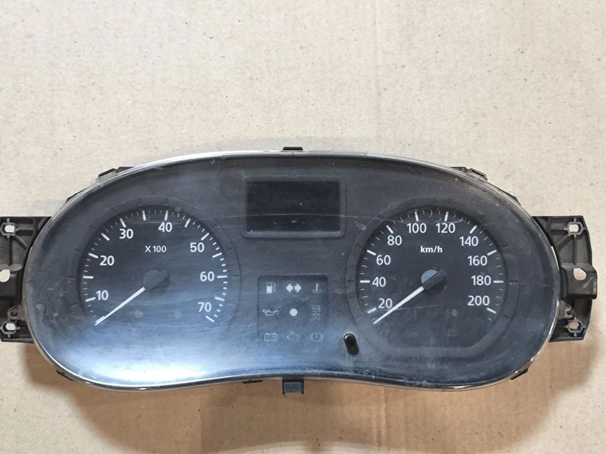 https://ycs.partsauto.market/partsauto-images/thmbs/userImages/d89d66a30f14dbad161fb7a986aa0fe5/part/3bba56db-e588-4206-b7d1-945371130609_1779864192708.jpg