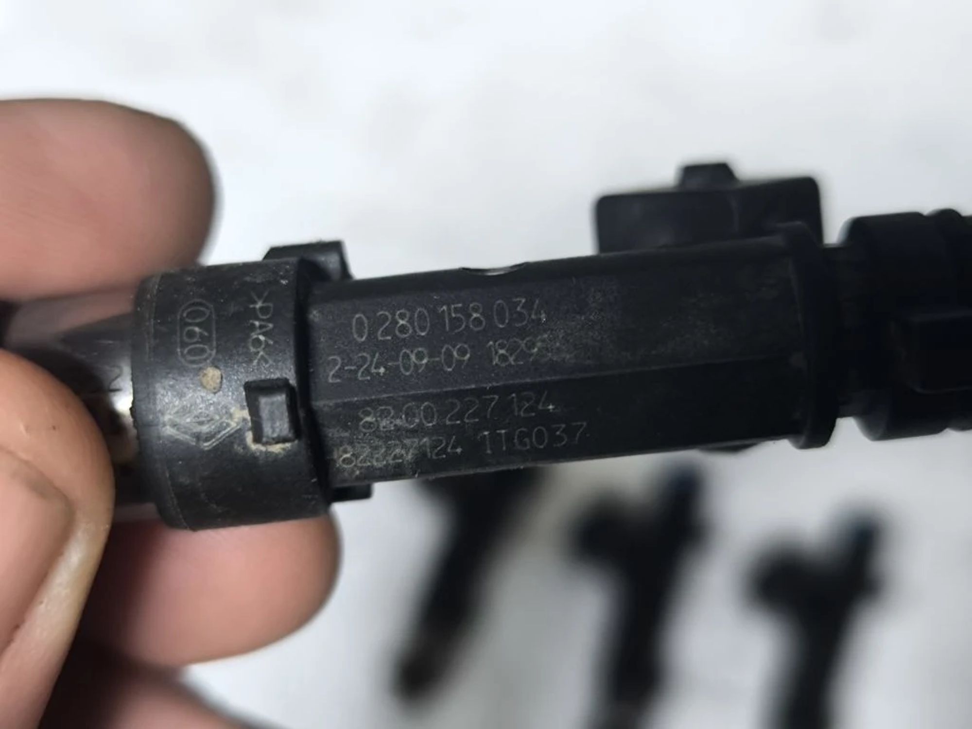 https://ycs.partsauto.market/partsauto-images/thmbs/userImages/d89d66a30f14dbad161fb7a986aa0fe5/part/3bf576ea-f151-4a65-984d-9f96cf7080bc_1780230602562.jpg