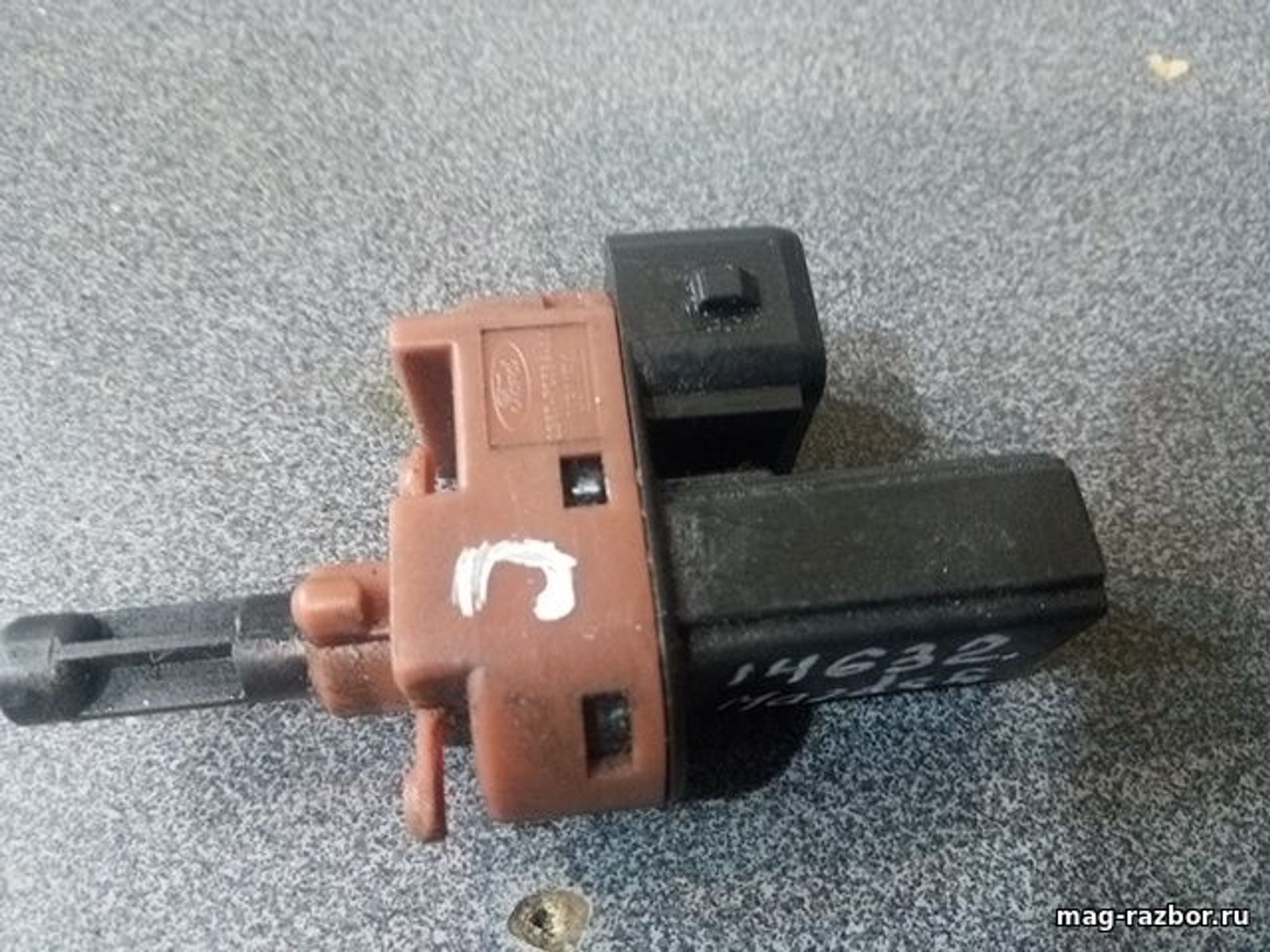 https://ycs.partsauto.market/partsauto-images/thmbs/userImages/d89d66a30f14dbad161fb7a986aa0fe5/part/3c9da595-938c-46b1-8f35-93c8febc05ae_1714400882413.jpg