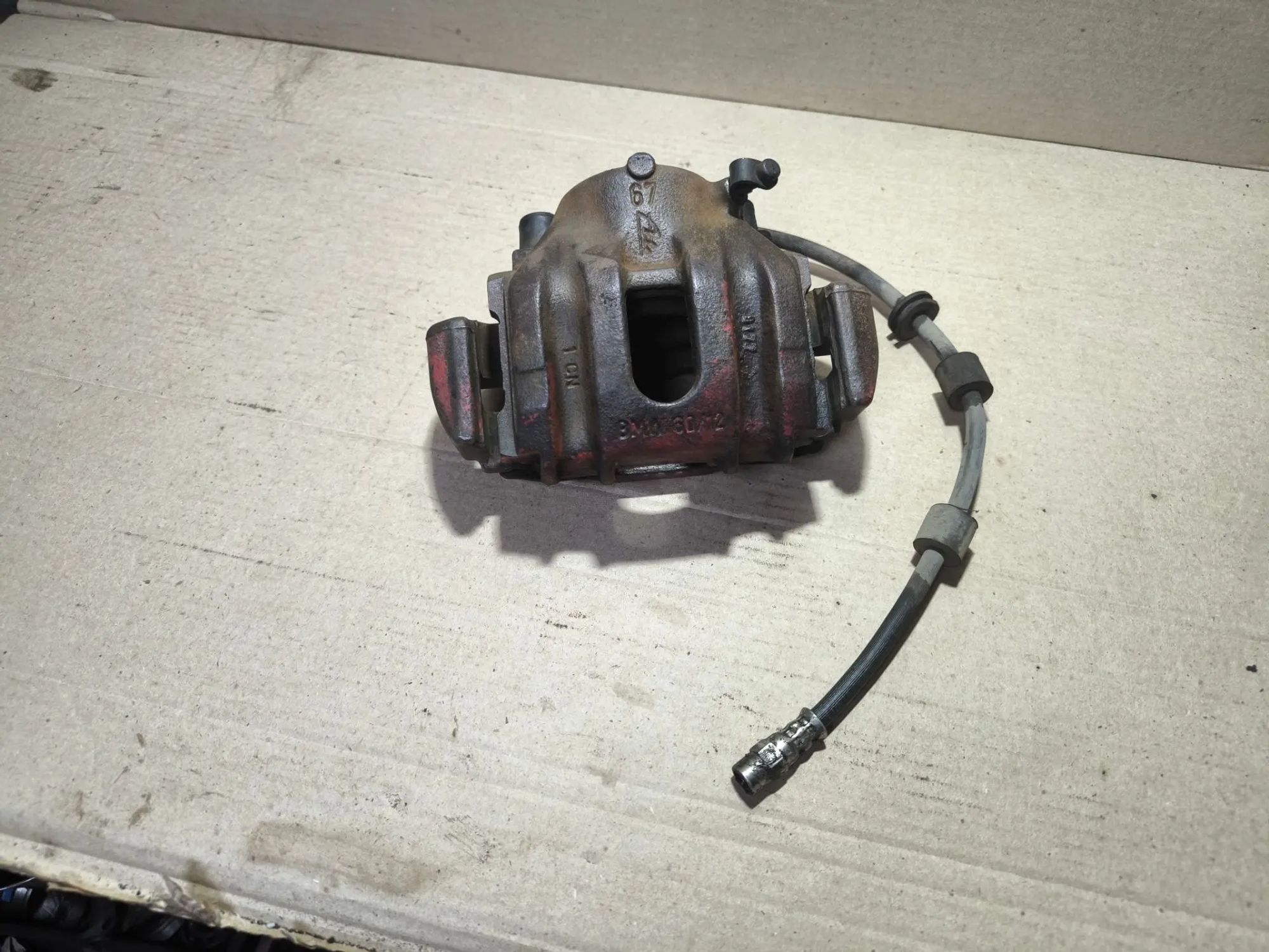 https://ycs.partsauto.market/partsauto-images/thmbs/userImages/d89d66a30f14dbad161fb7a986aa0fe5/part/3cb8b861-2f30-478a-97f9-30eea6760811_1782998541043.jpg
