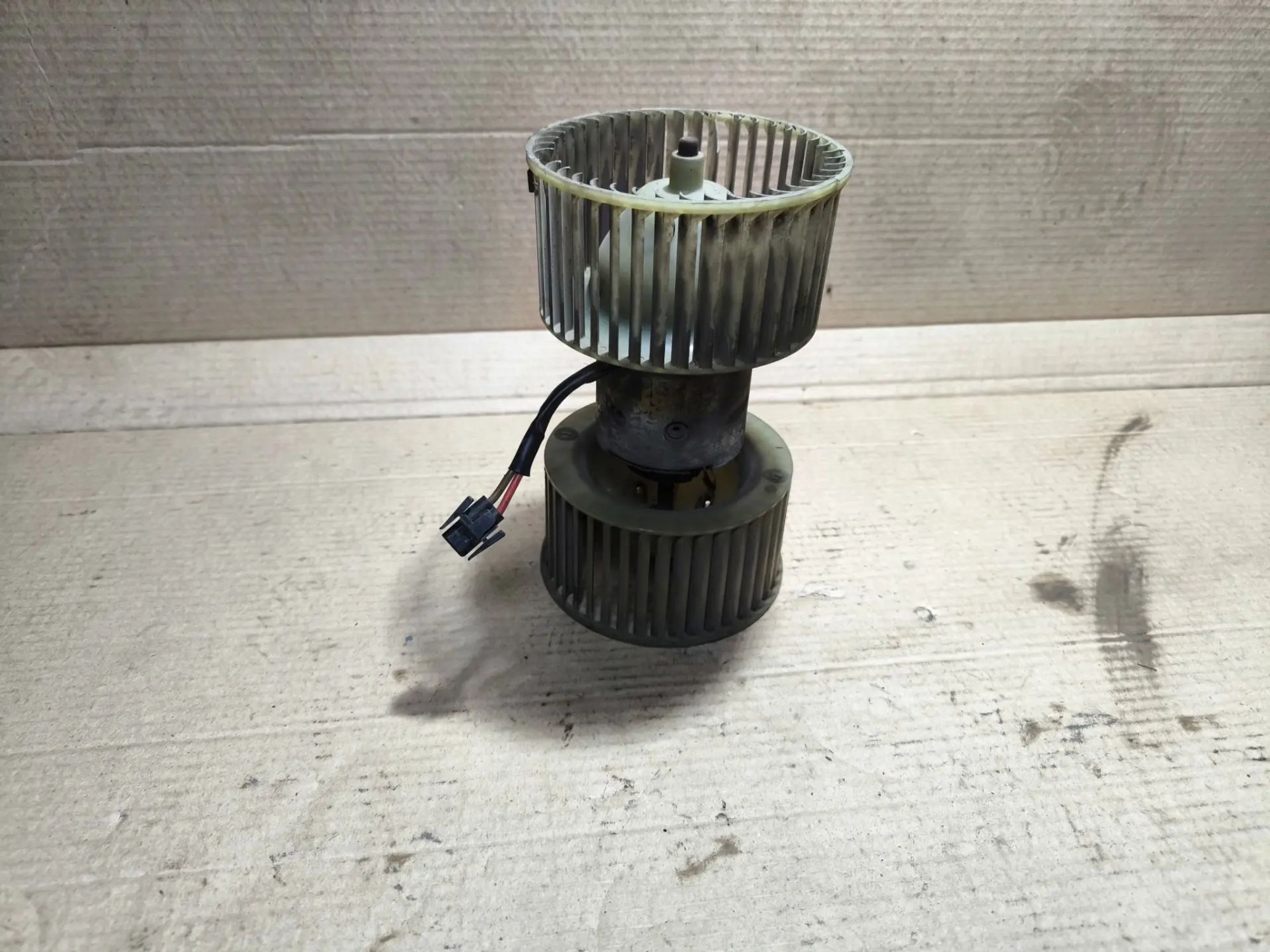 https://ycs.partsauto.market/partsauto-images/thmbs/userImages/d89d66a30f14dbad161fb7a986aa0fe5/part/3d292bca-8b24-4f3b-8db1-8fdaf57ec6cd_1781801819489.jpg