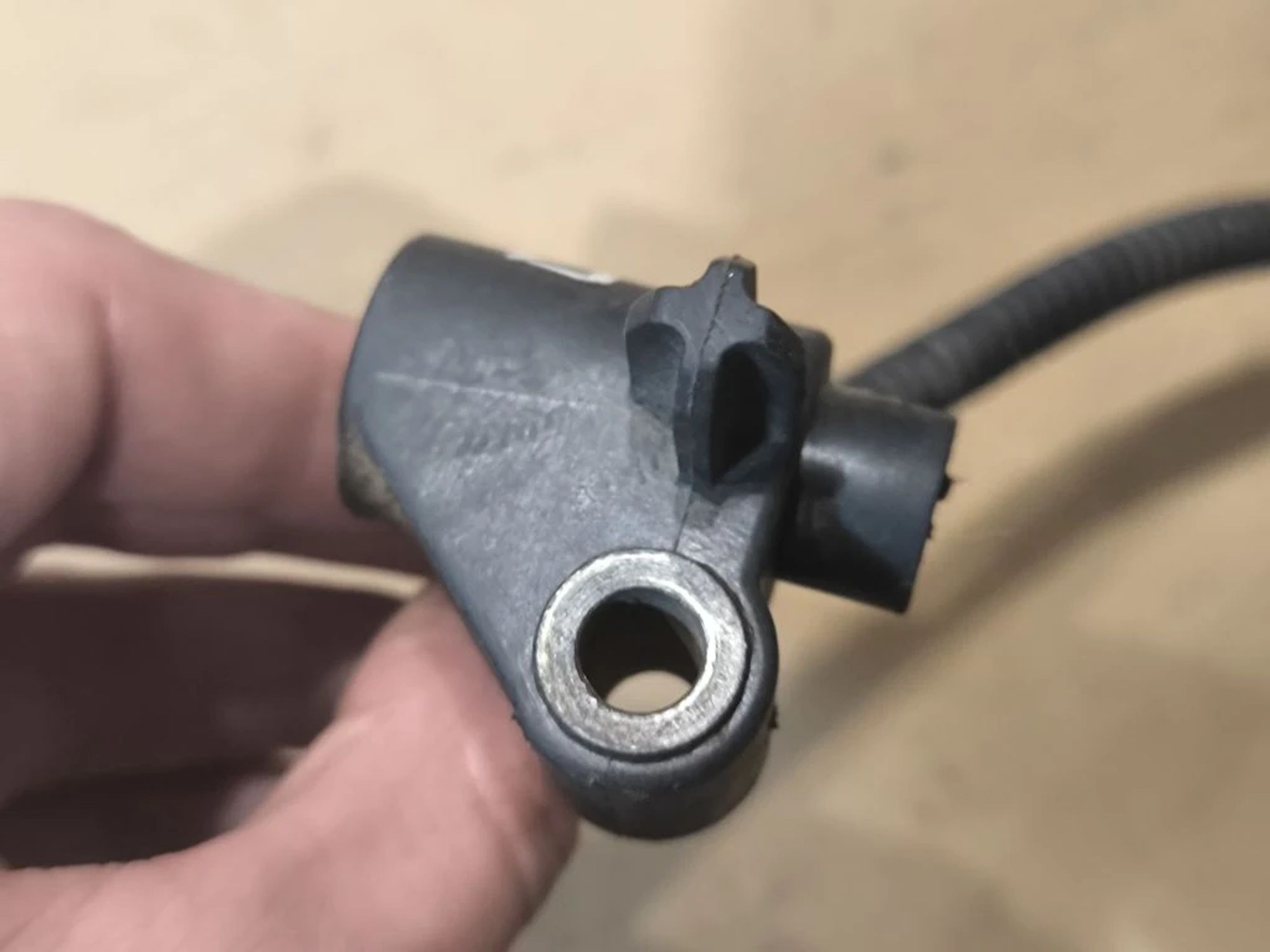 https://ycs.partsauto.market/partsauto-images/thmbs/userImages/d89d66a30f14dbad161fb7a986aa0fe5/part/3e5c5392-6a77-4553-b8ee-a7823c86fefe_1776753204979.jpg