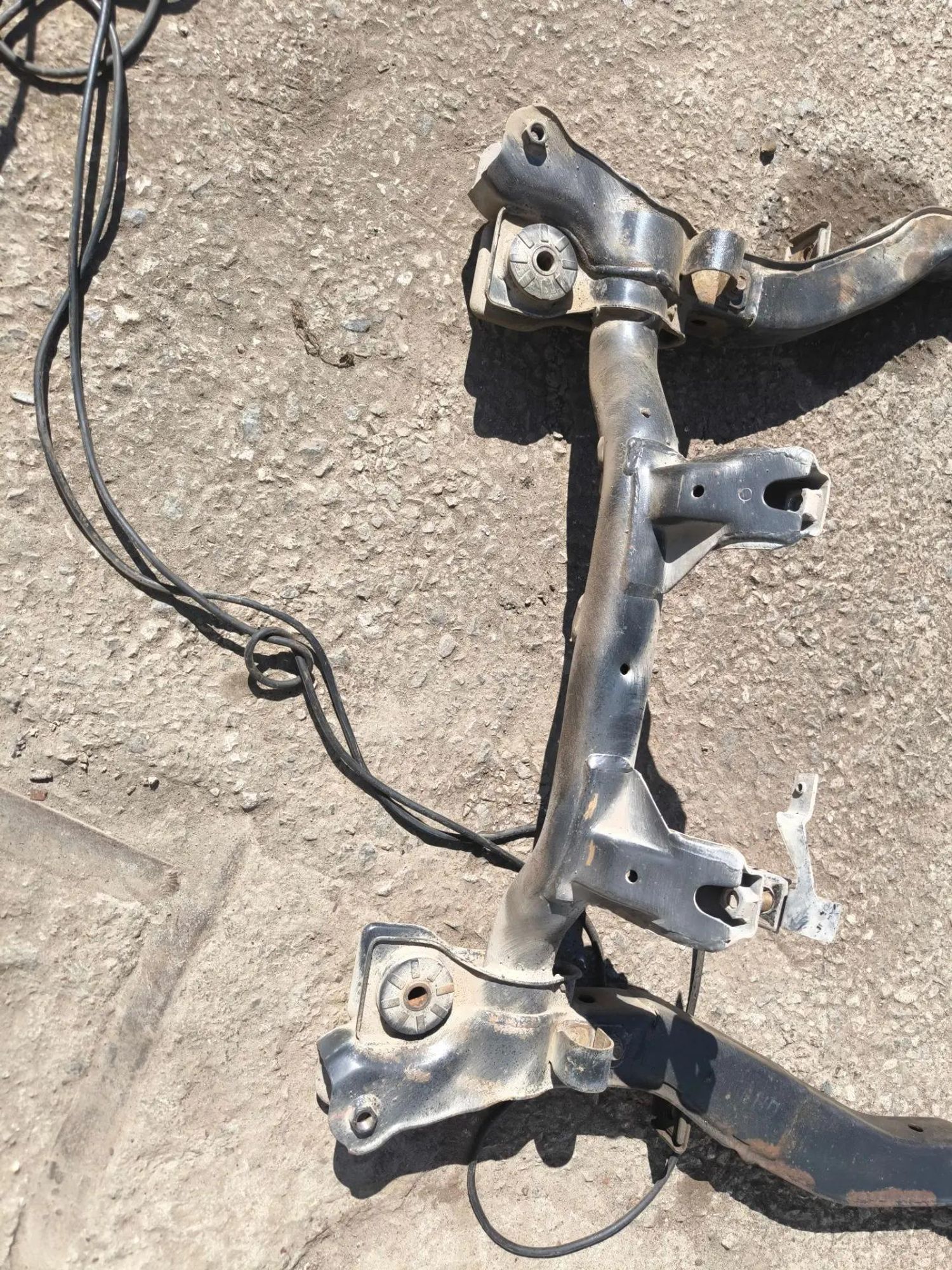 https://ycs.partsauto.market/partsauto-images/thmbs/userImages/d89d66a30f14dbad161fb7a986aa0fe5/part/3f109b4f-297c-4fa2-8b2b-73004bf35a5c_1786261180936.jpg