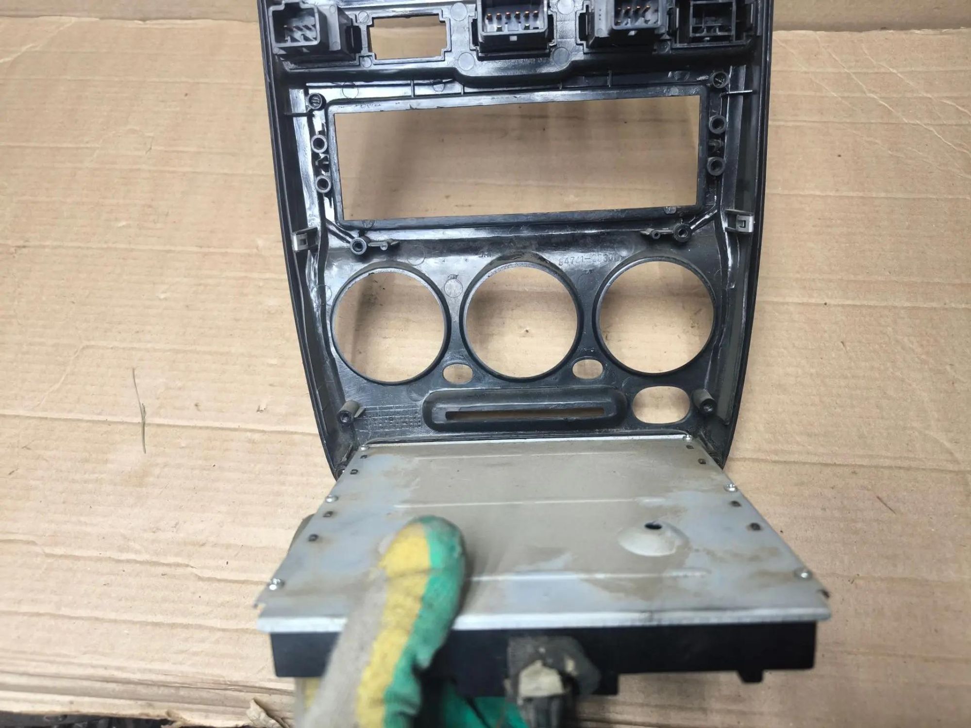 https://ycs.partsauto.market/partsauto-images/thmbs/userImages/d89d66a30f14dbad161fb7a986aa0fe5/part/407a2ed5-f304-47da-b838-e02b0da6ab91_1786264154562.jpg
