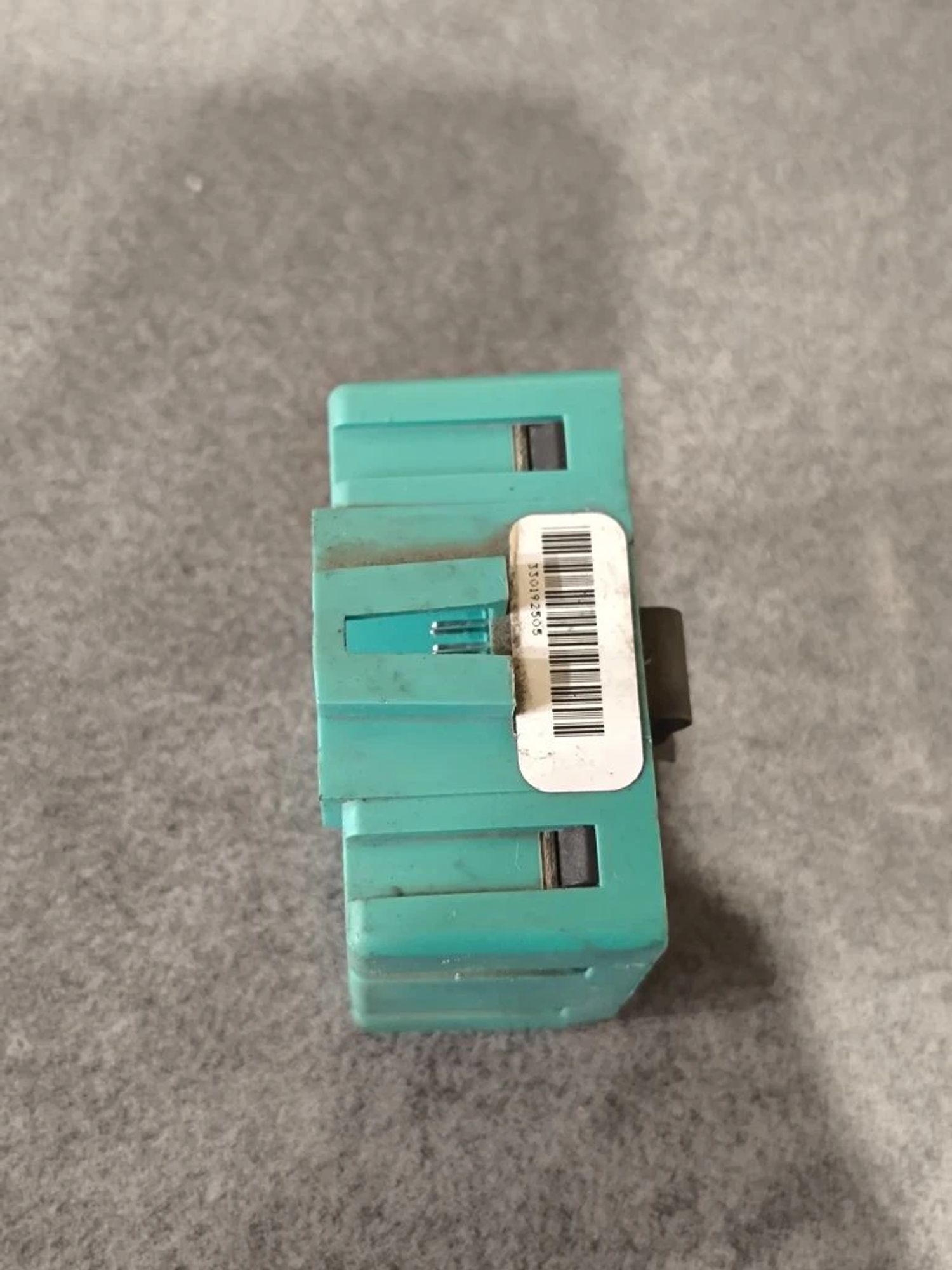 https://ycs.partsauto.market/partsauto-images/thmbs/userImages/d89d66a30f14dbad161fb7a986aa0fe5/part/407d7200-fa14-44b2-a085-6886a6828d3c_1776684226313.jpg