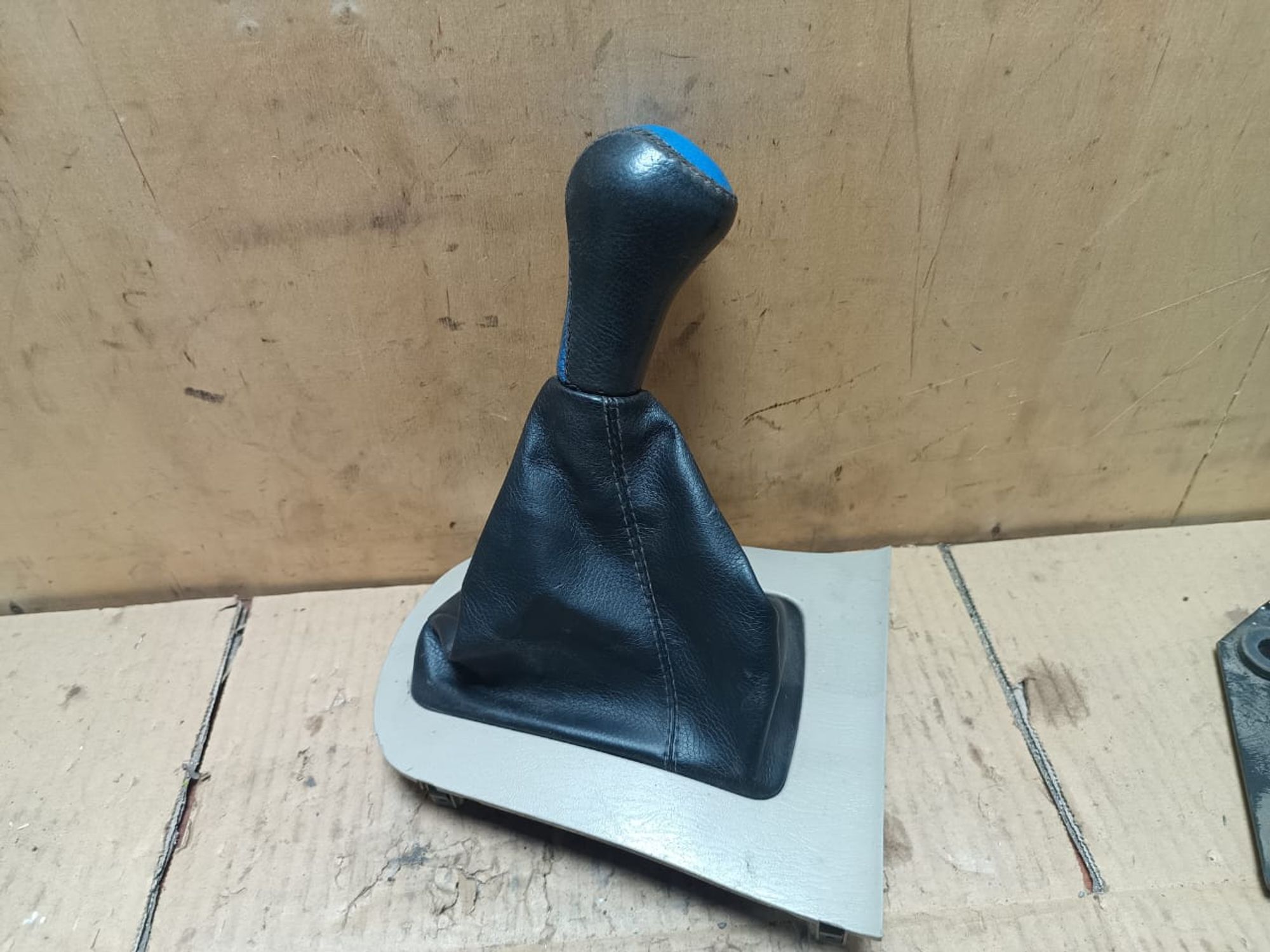 https://ycs.partsauto.market/partsauto-images/thmbs/userImages/d89d66a30f14dbad161fb7a986aa0fe5/part/424385ae-43db-4f11-9ab3-0d1a6c9f7fa5_1740112999035.jpg