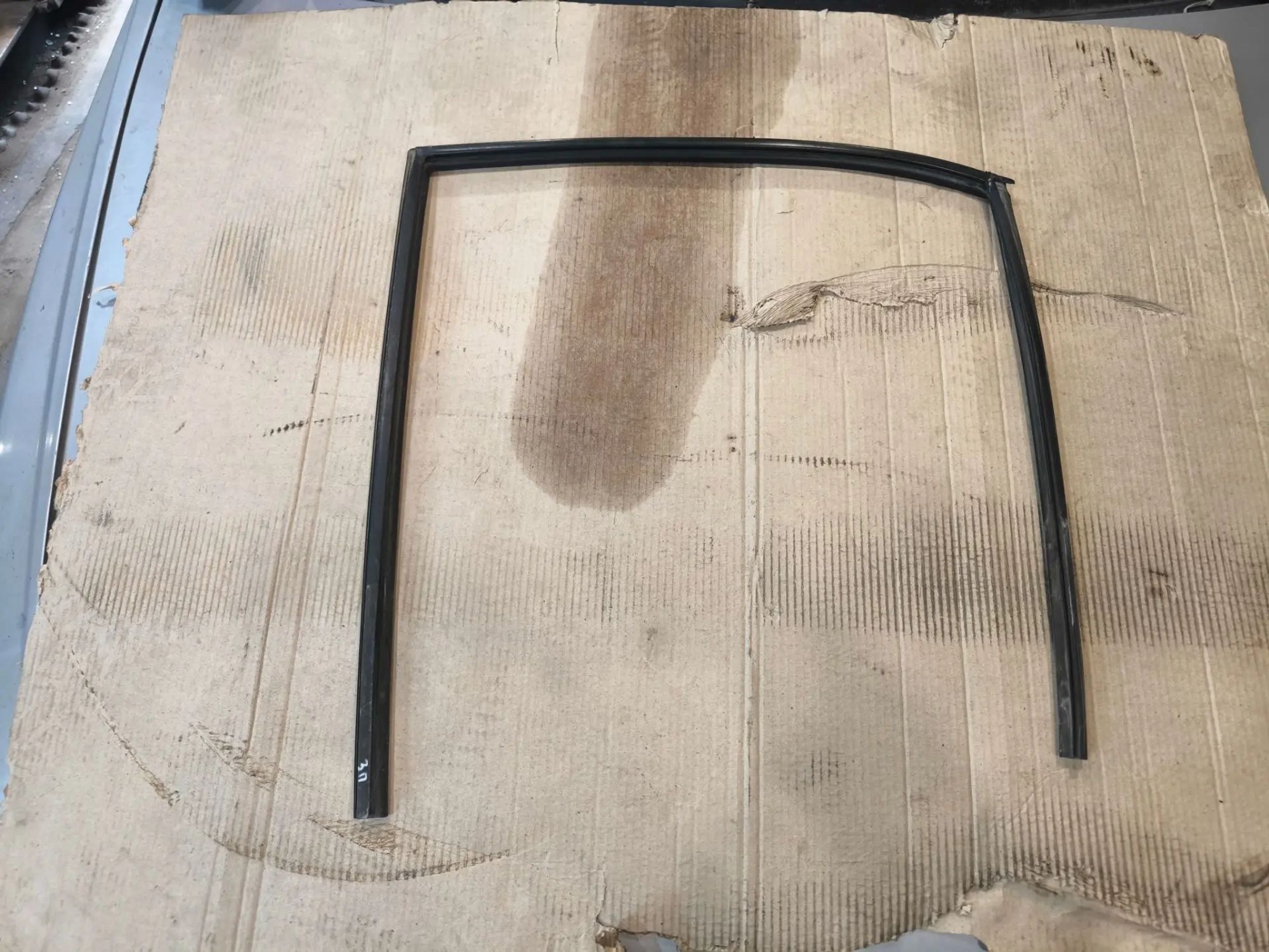 https://ycs.partsauto.market/partsauto-images/thmbs/userImages/d89d66a30f14dbad161fb7a986aa0fe5/part/4290ecf9-9362-4803-97be-25e879ba52d2_1784473243867.jpg